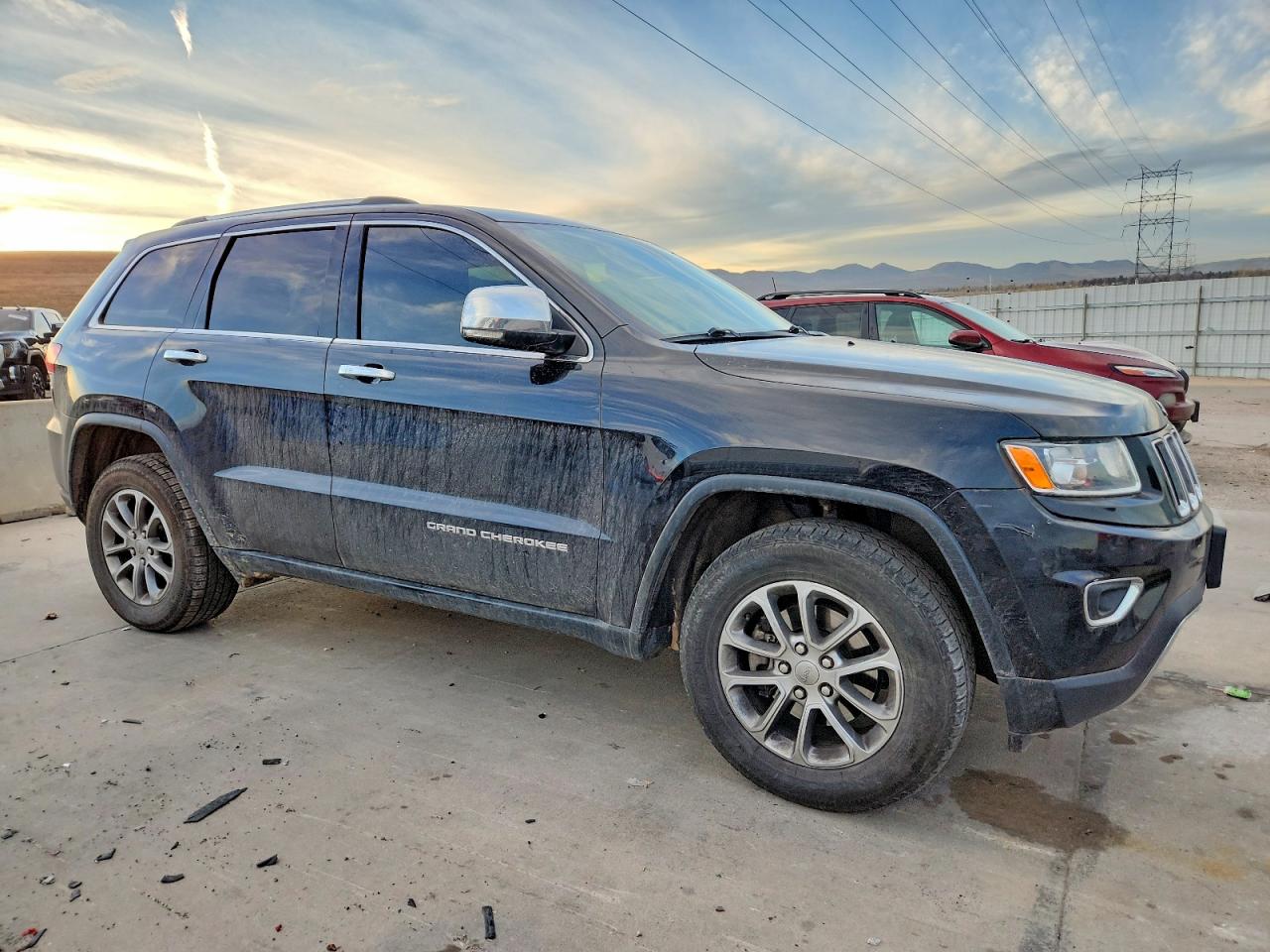 2015 JEEP GRAND CHEROKEE LIMITED photo 4