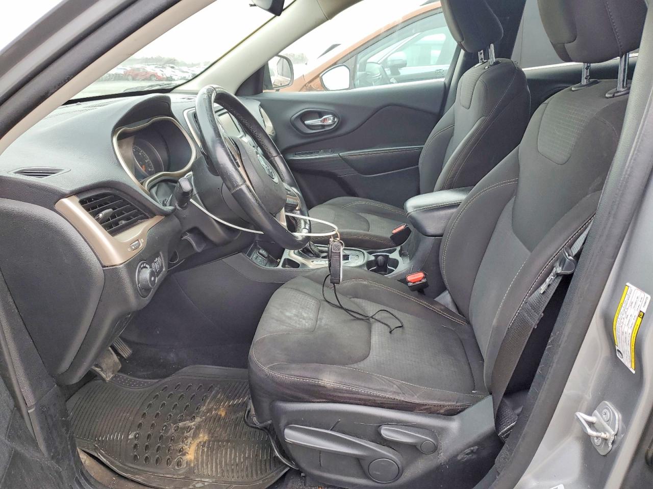 2015 JEEP CHEROKEE LATITUDE PLUS photo 13