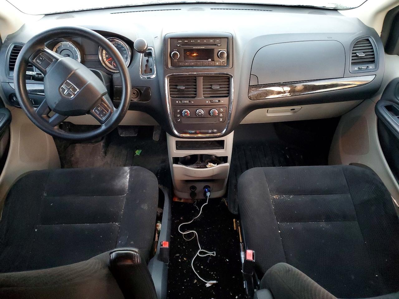 2015 DODGE GRAND CARAVAN SE photo 8