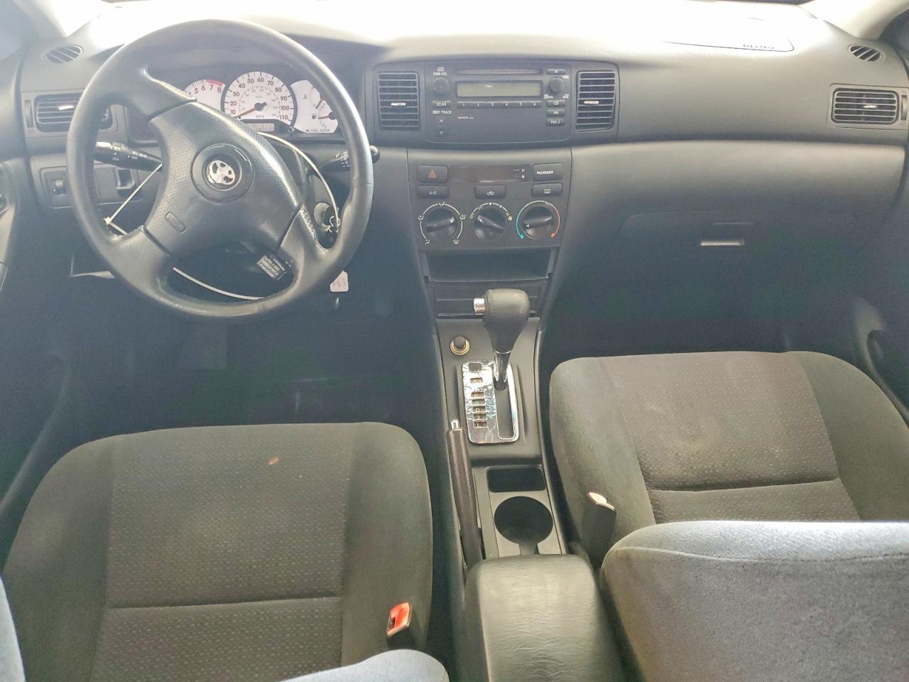 2004 TOYOTA COROLLA S photo 15