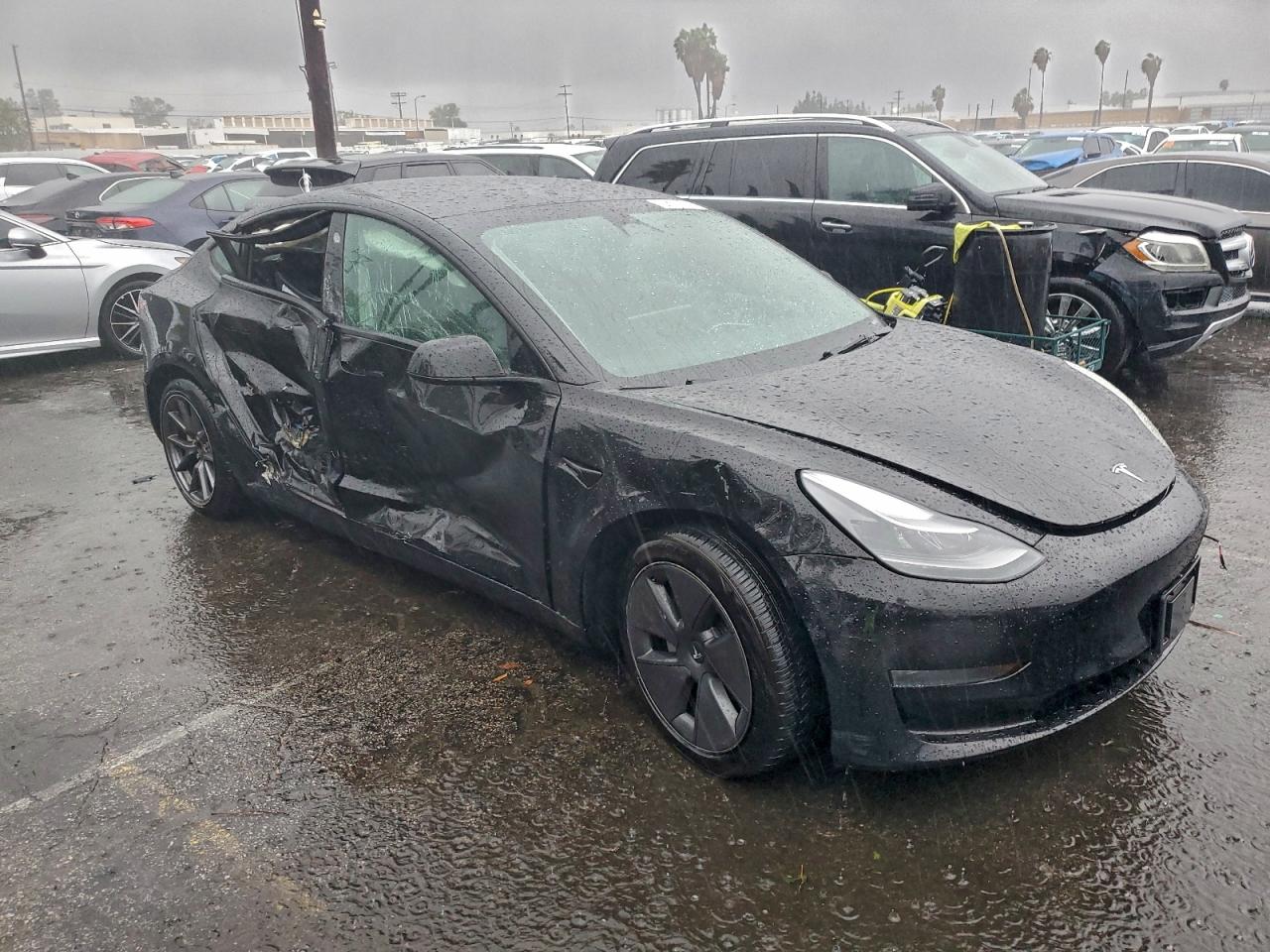 2023 TESLA MODEL 3 photo 4
