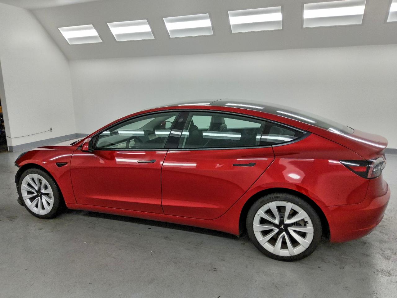 2022 TESLA MODEL 3 photo 2