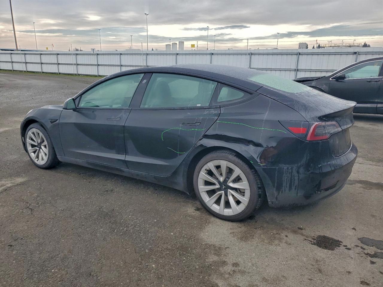 2023 TESLA MODEL 3 photo 2