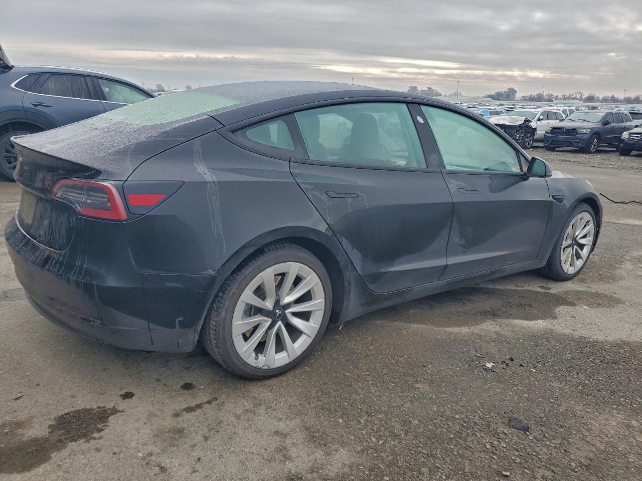 2023 TESLA MODEL 3 photo 3