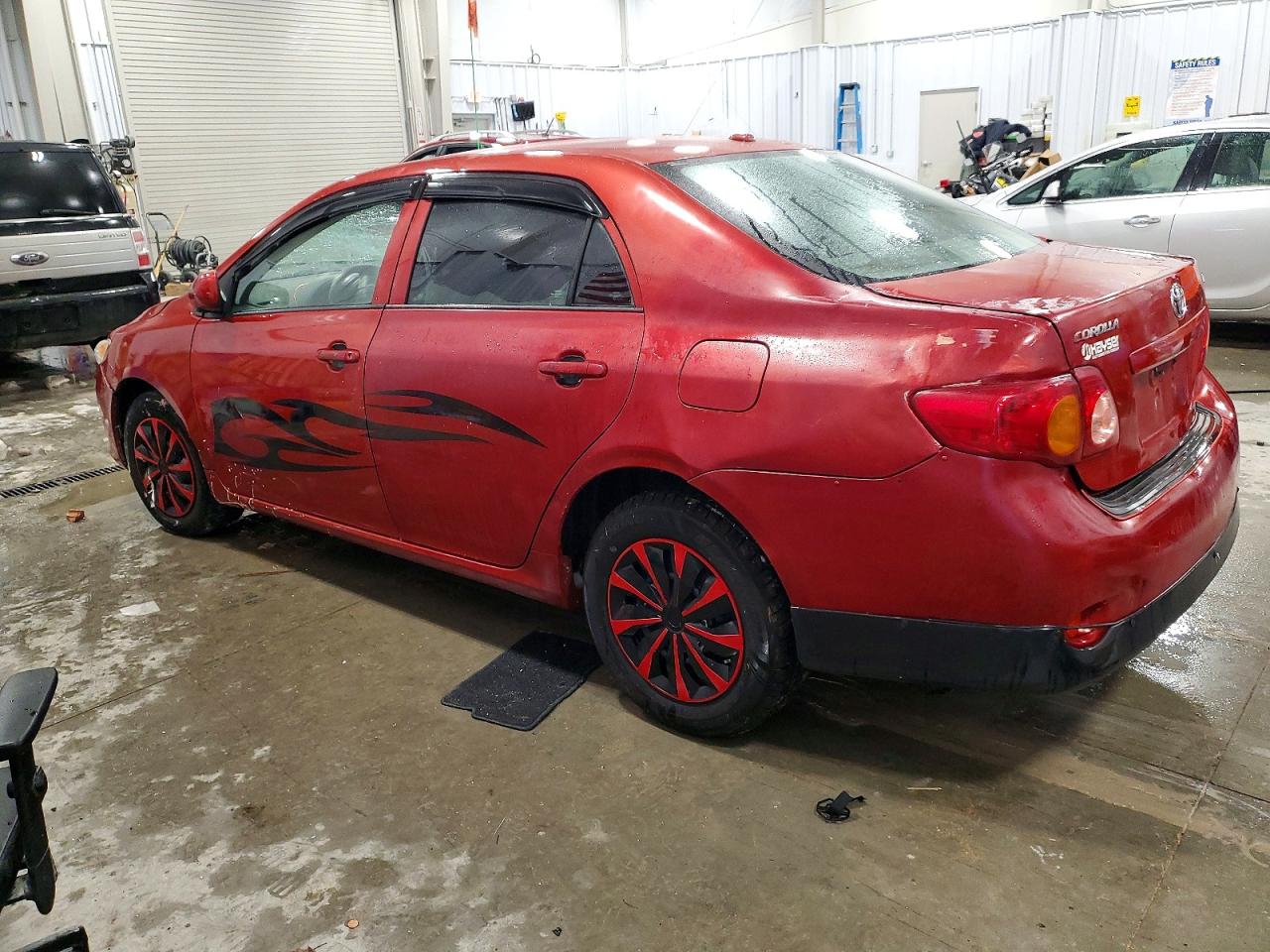 2010 TOYOTA COROLLA BASE photo 2