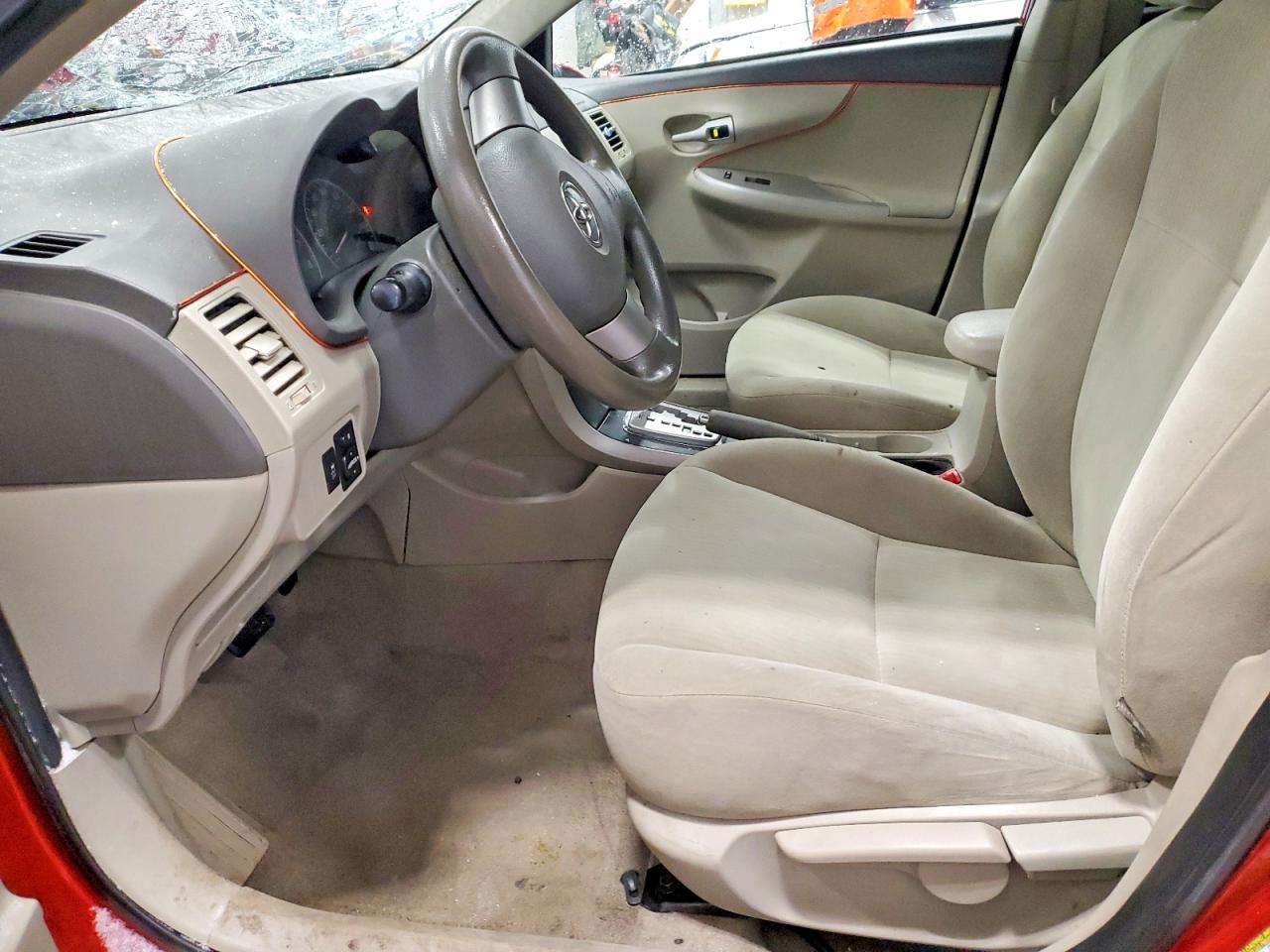 2010 TOYOTA COROLLA BASE photo 7