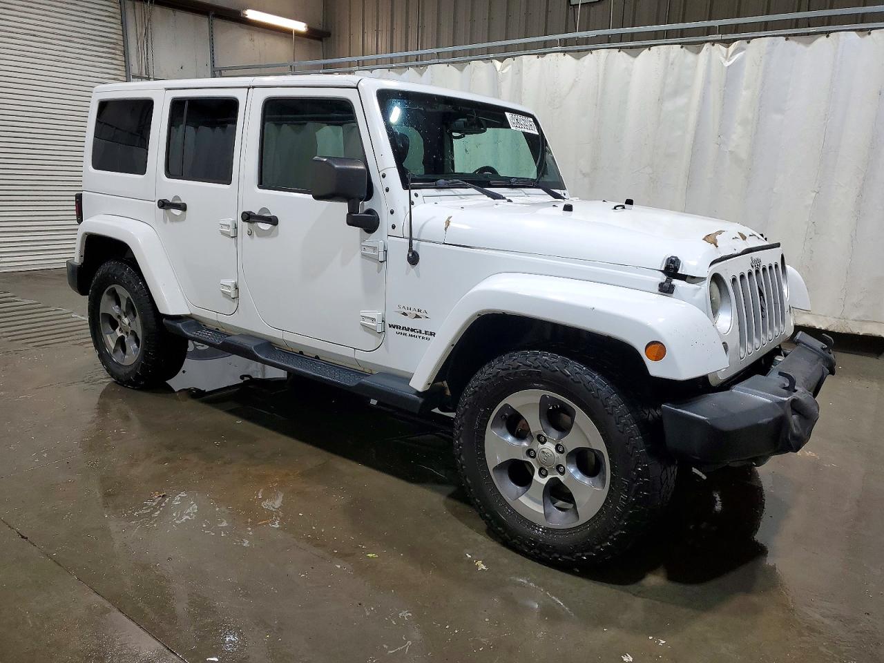 2016 JEEP WRANGLER UNLIMITED SAHARA photo 4