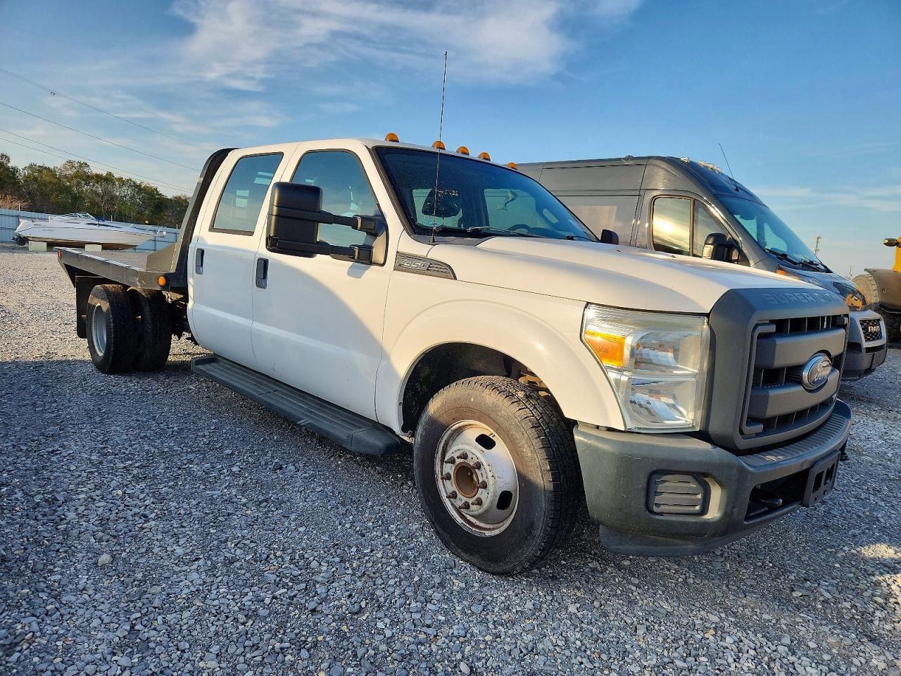 2014 FORD F350 SUPER DUTY FLATBED TRUCK photo 4