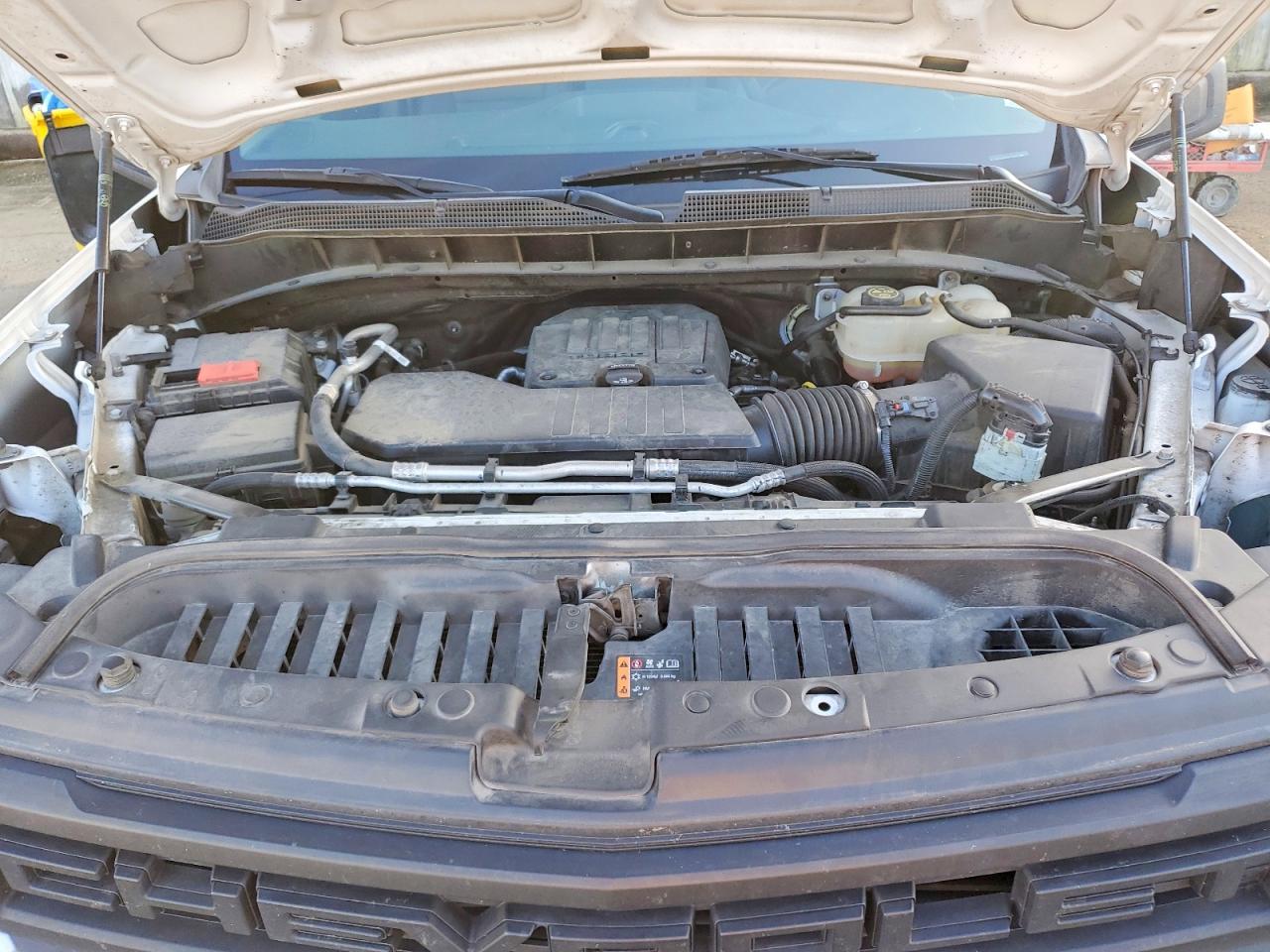 2023 CHEVROLET SILVERADO C1500 photo 11