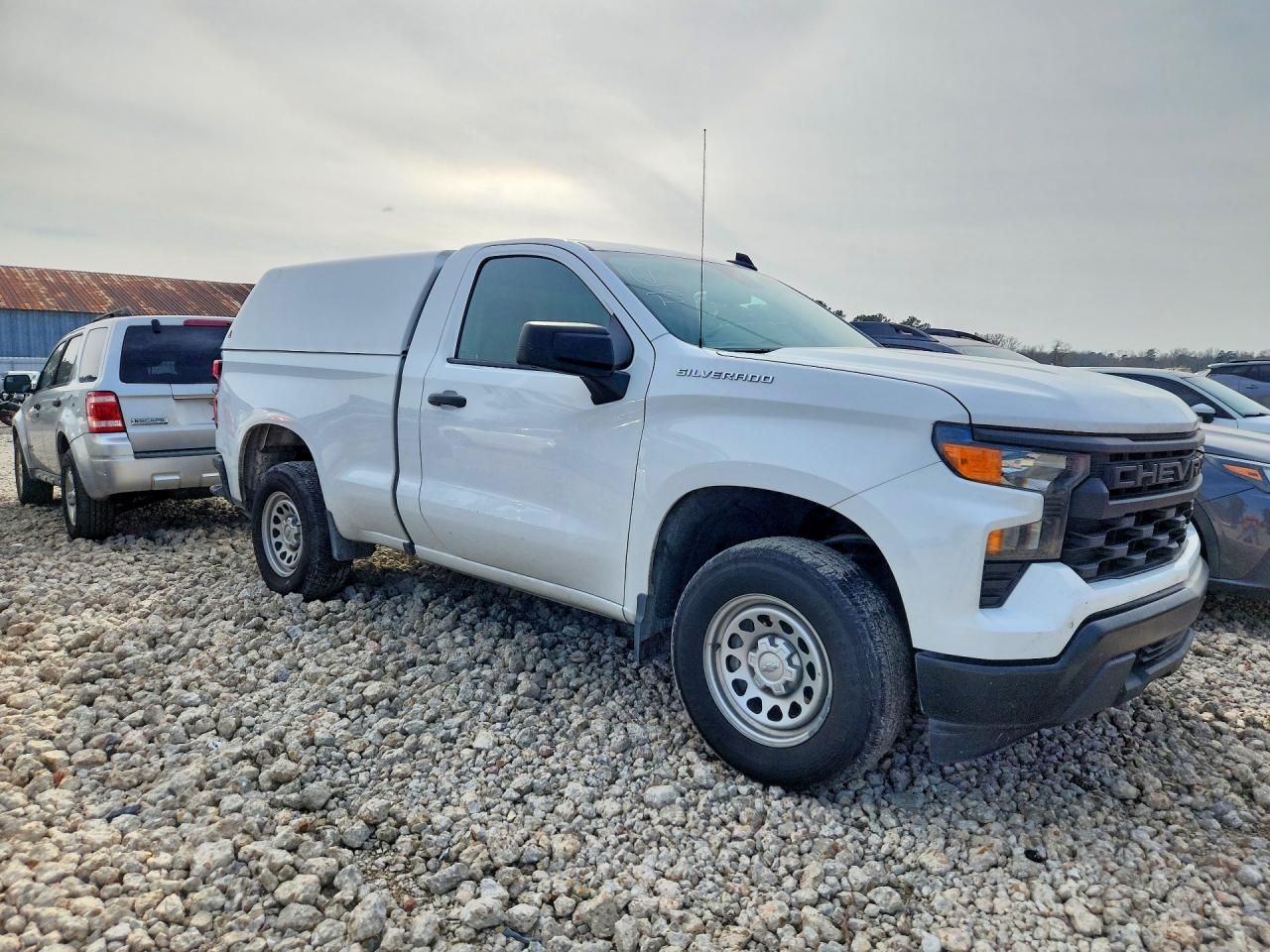 2023 CHEVROLET SILVERADO C1500 photo 4