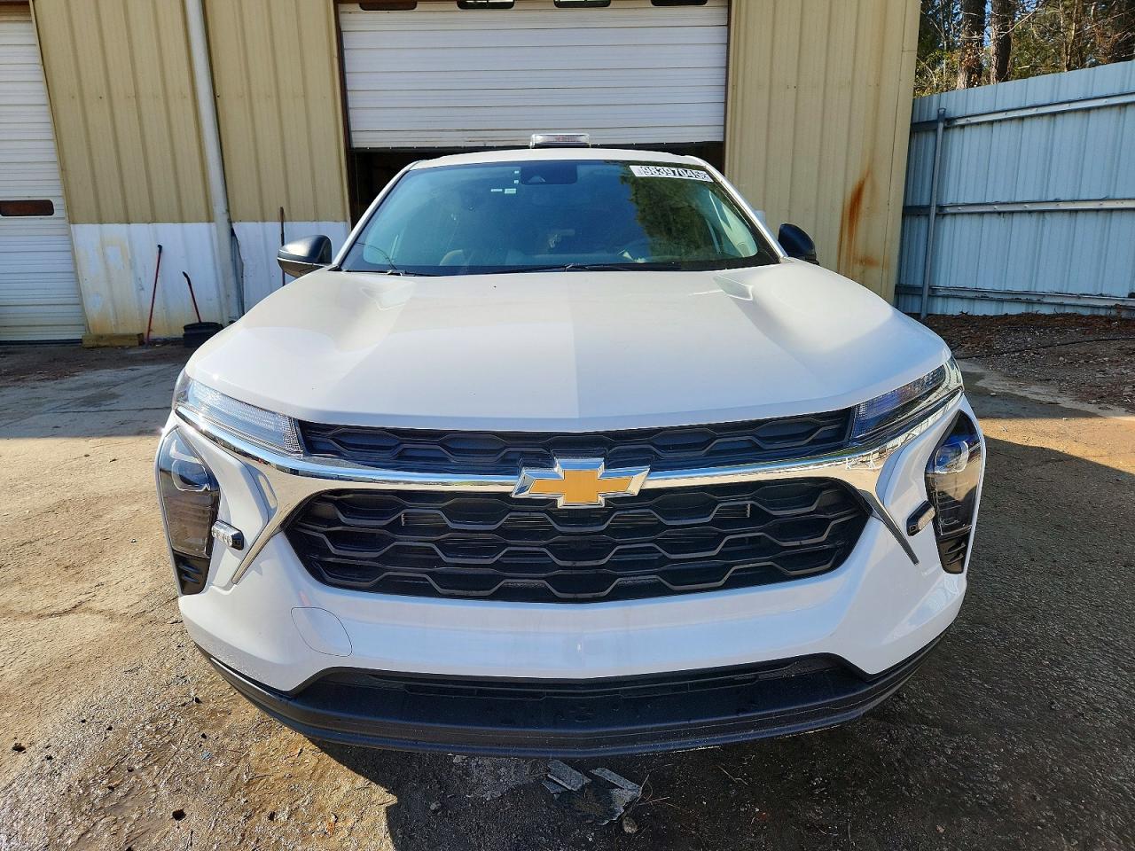 2025 CHEVROLET TRAX LS photo 5