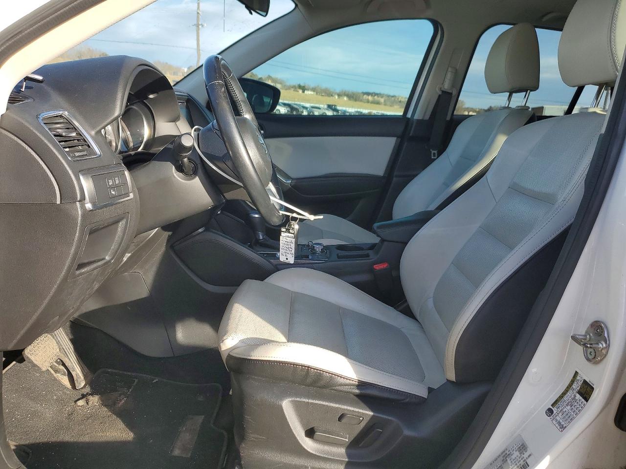 2016 MAZDA CX-5 GT photo 13