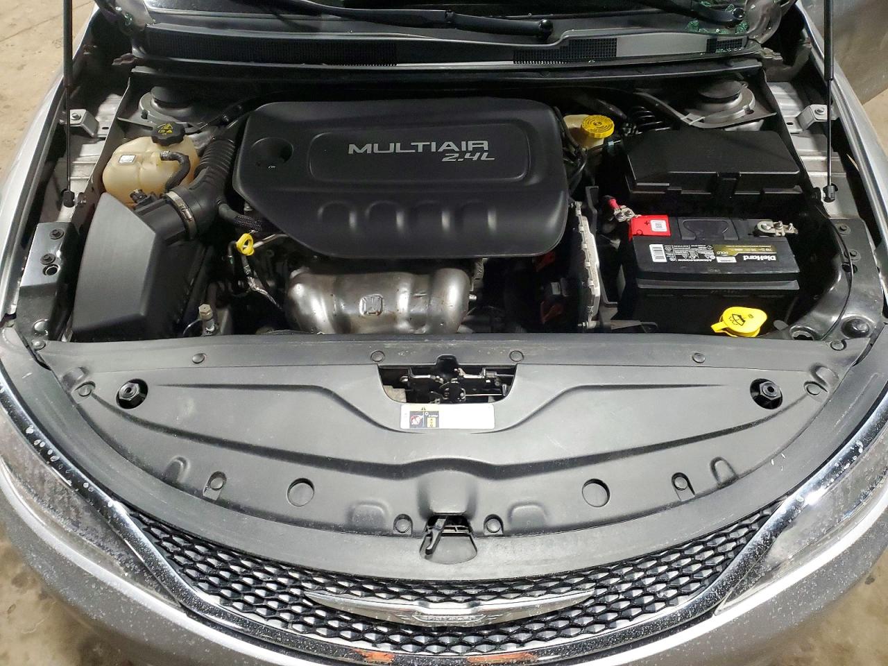 2016 CHRYSLER 200 LIMITED photo 11