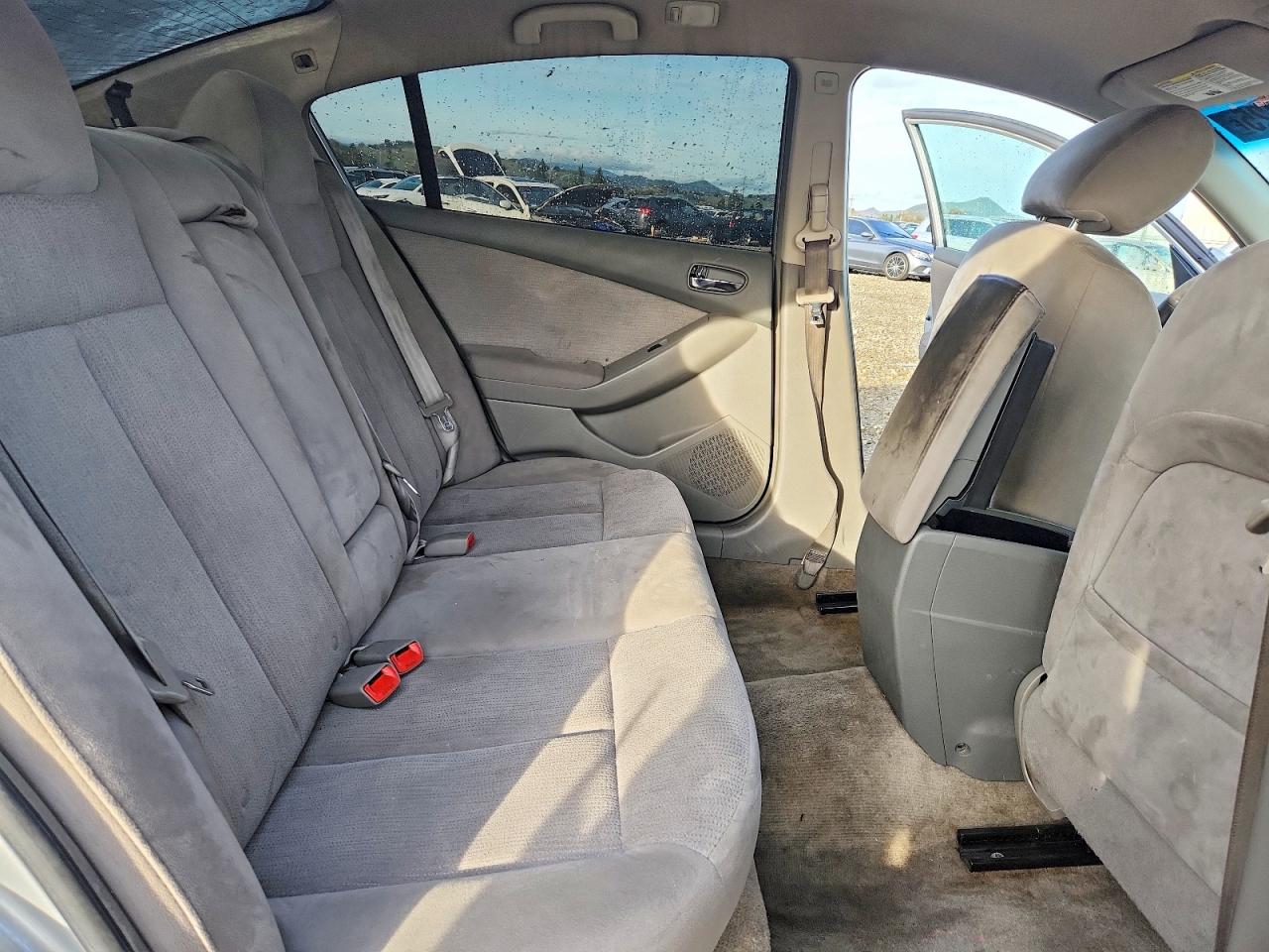 2011 NISSAN ALTIMA BASE photo 10