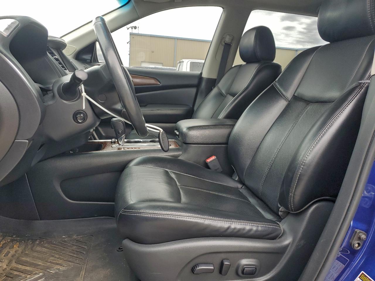 2017 NISSAN PATHFINDER S photo 7