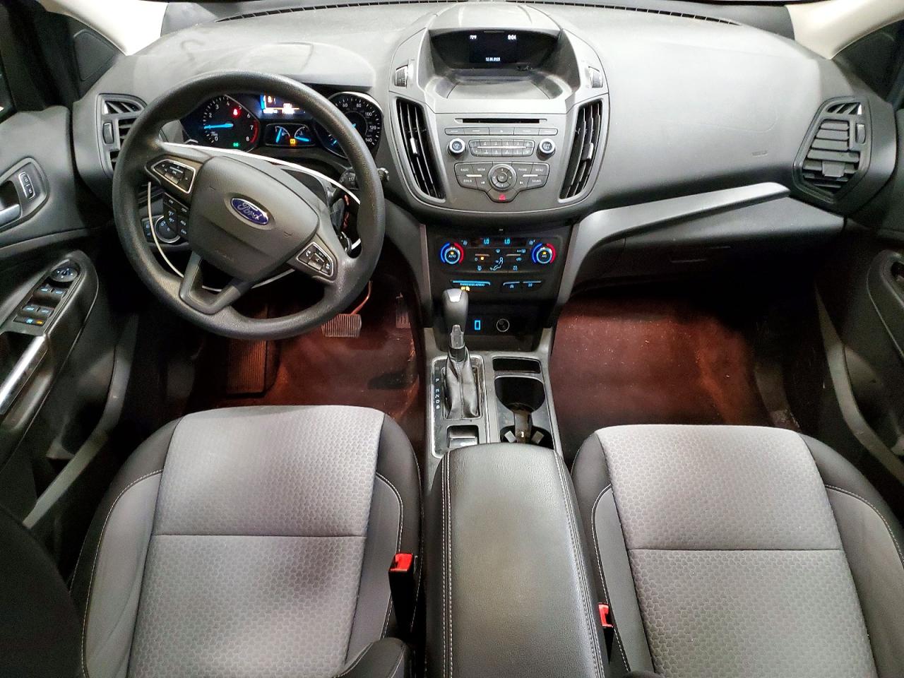 2017 FORD ESCAPE SE photo 8