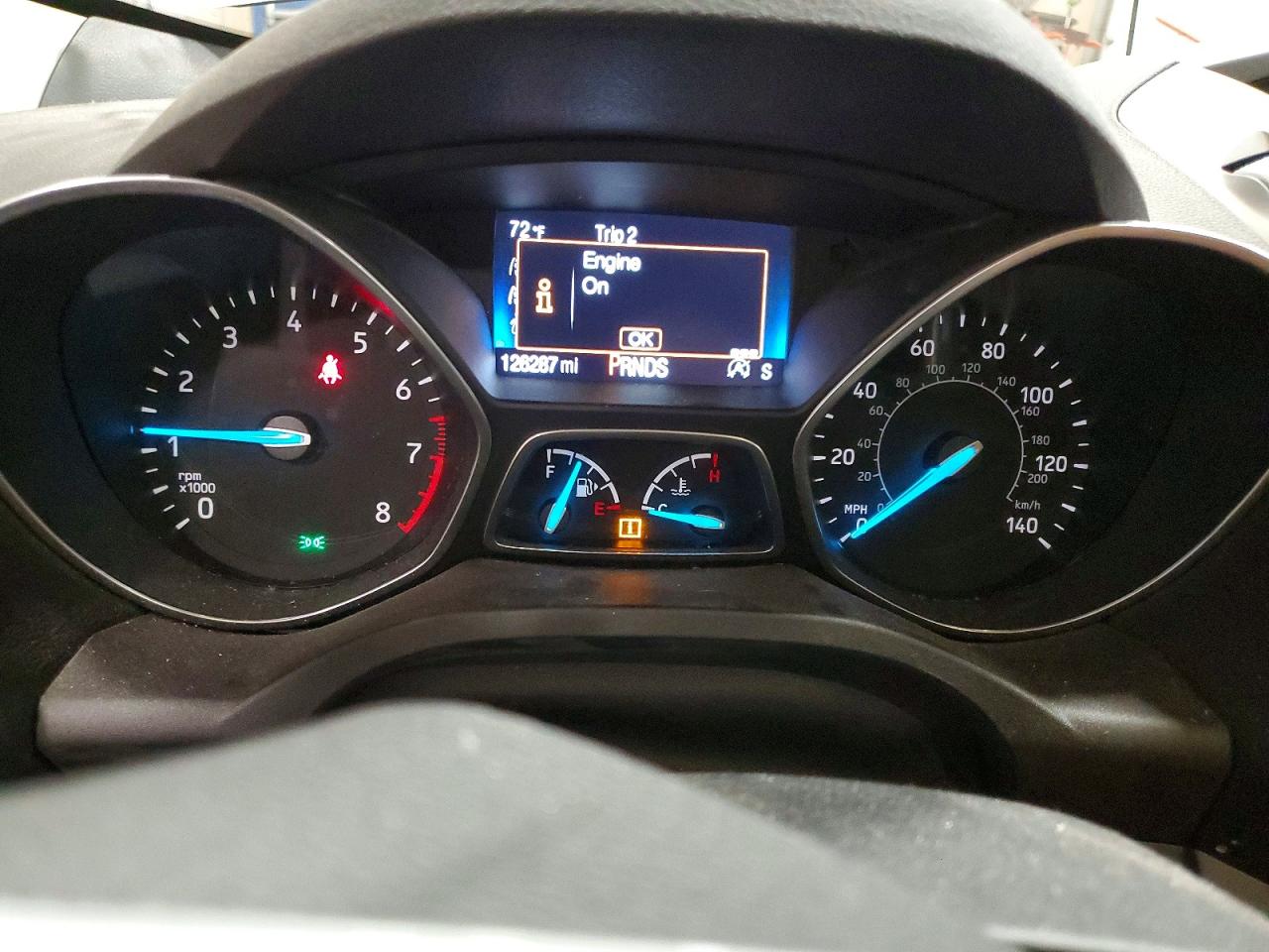 2017 FORD ESCAPE SE photo 9