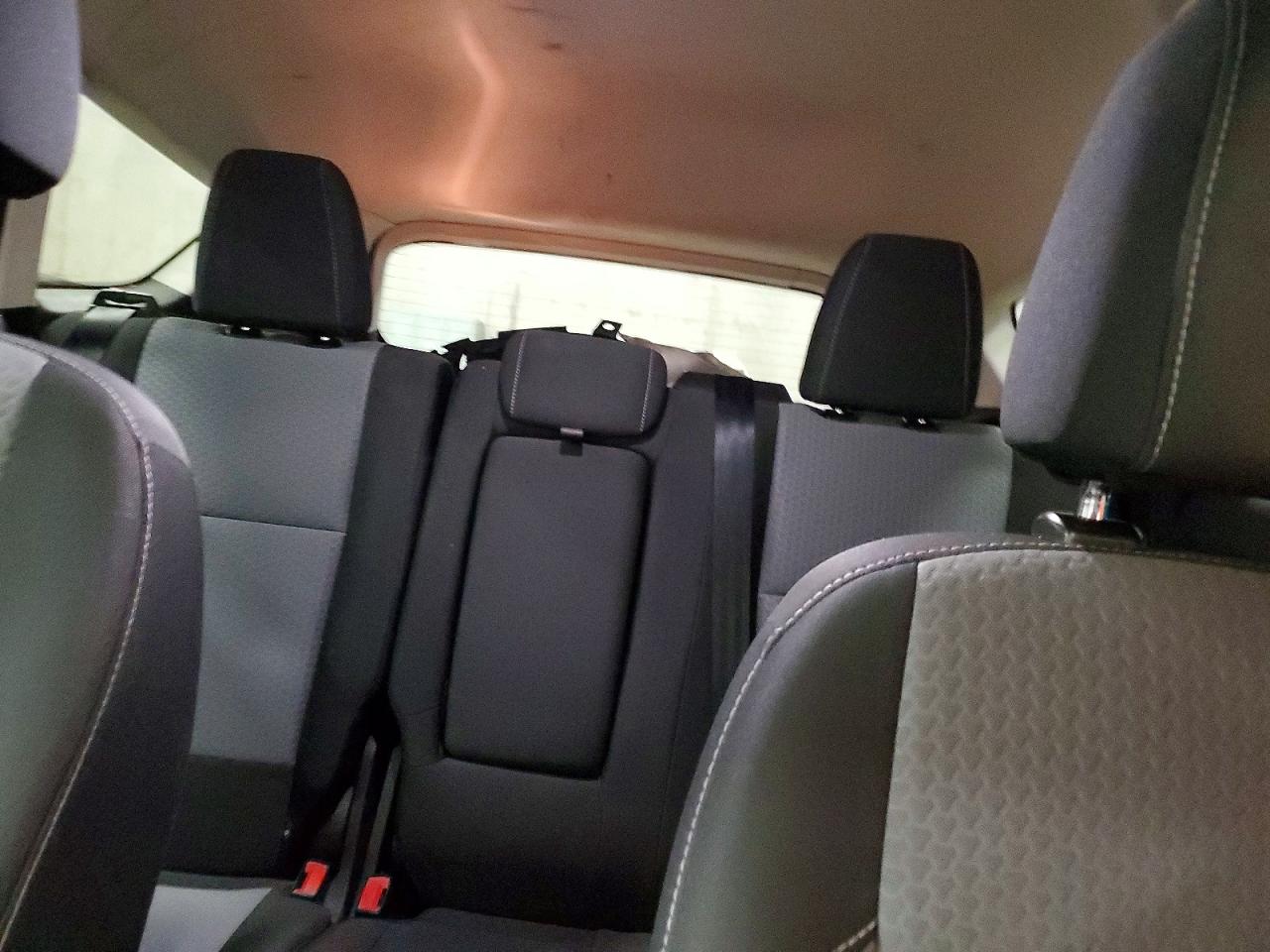 2017 FORD ESCAPE SE photo 10