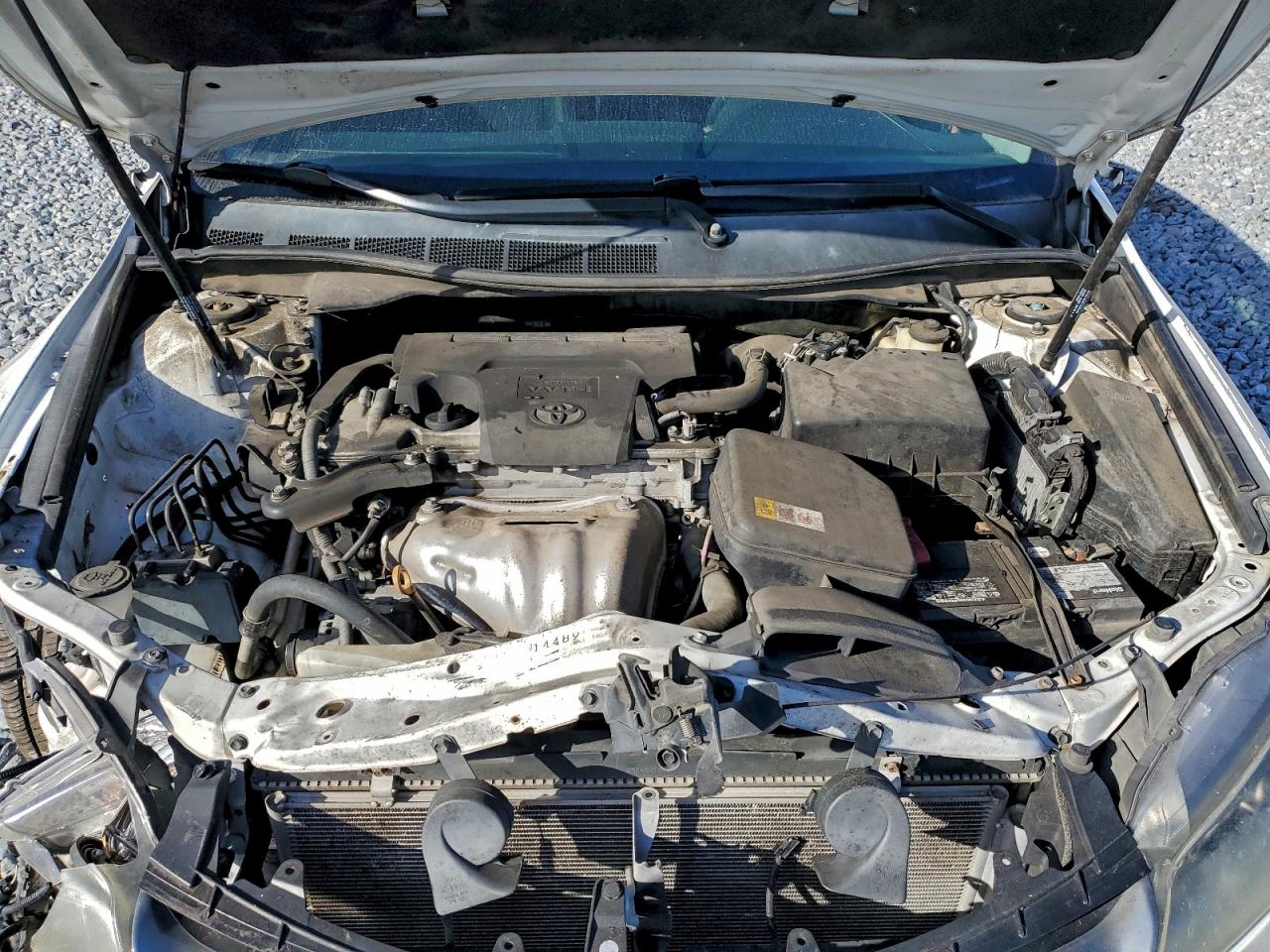 2017 TOYOTA CAMRY LE photo 11