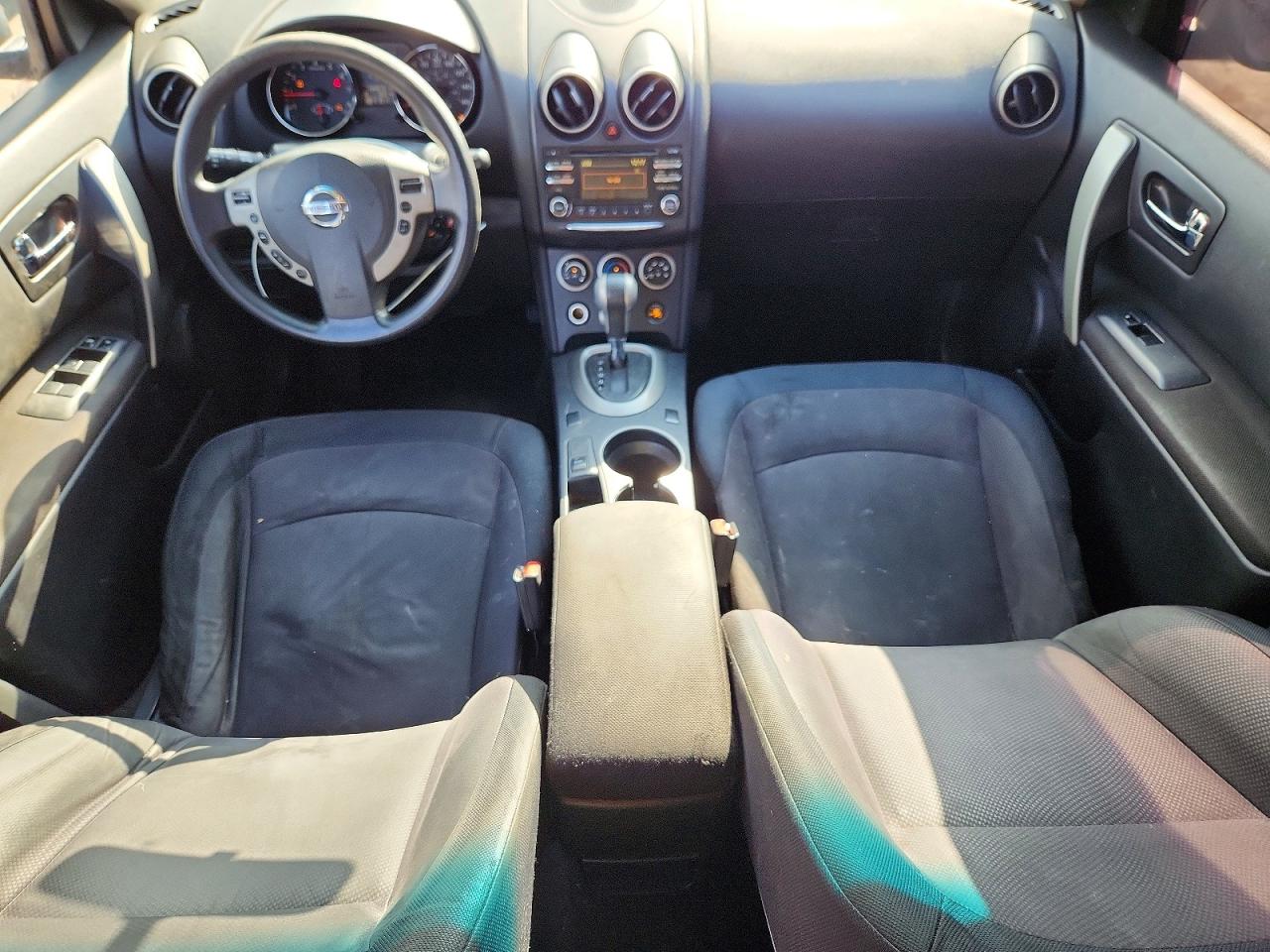 2013 NISSAN ROGUE S photo 8