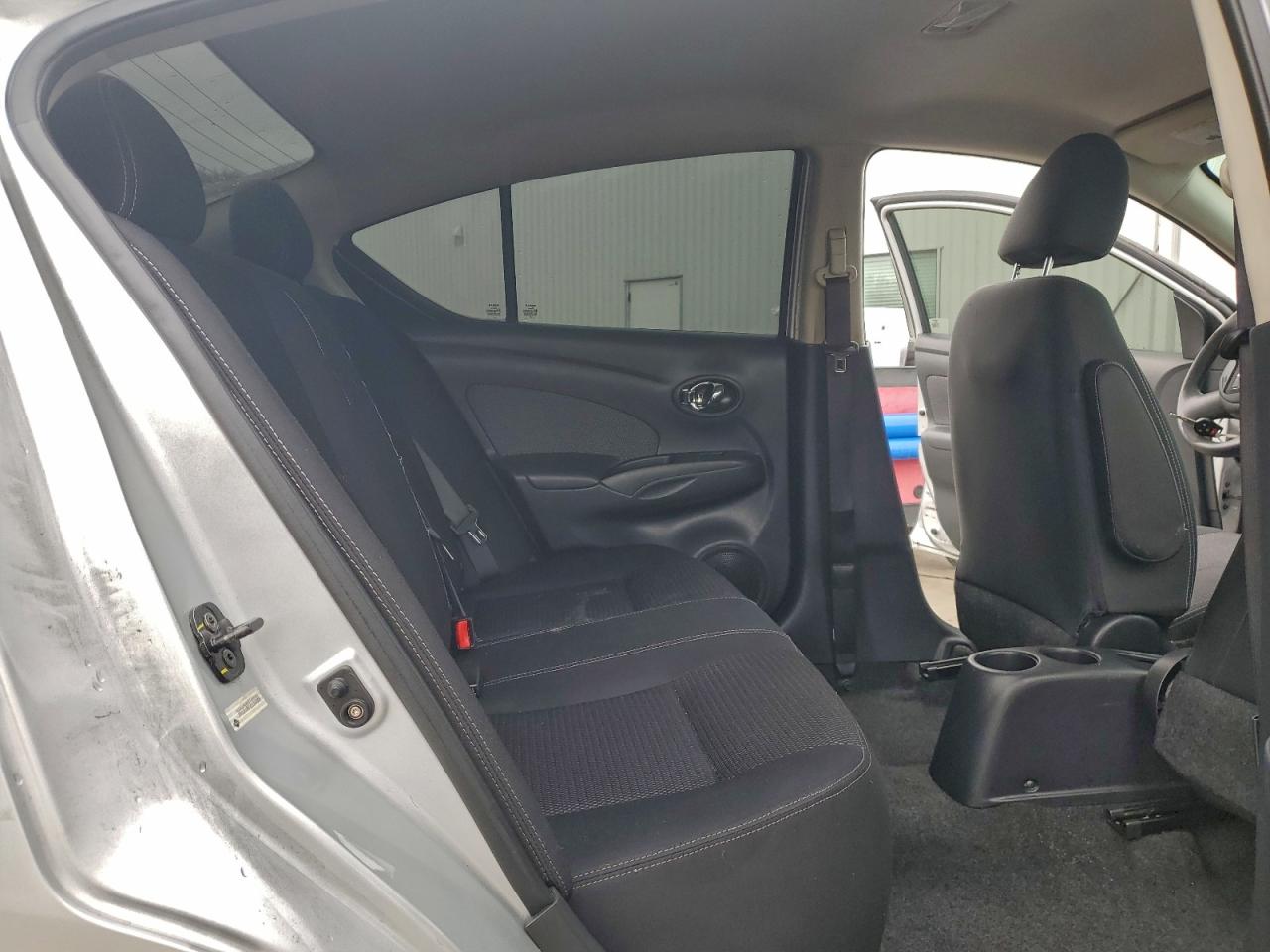 2014 NISSAN VERSA S photo 10