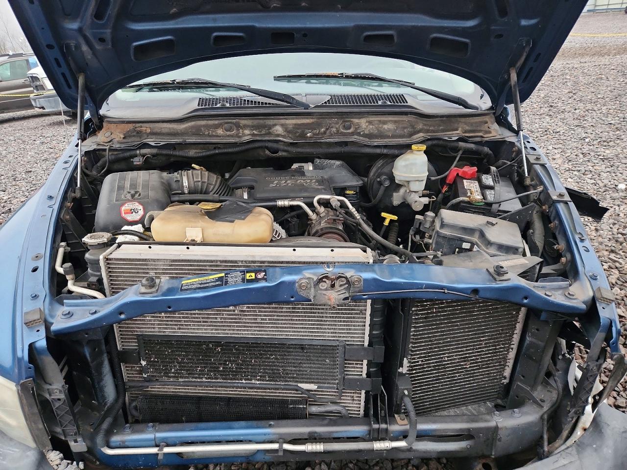 2004 DODGE RAM 1500 ST photo 11