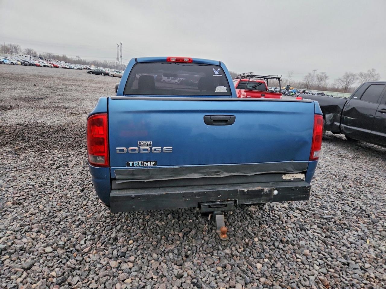 2004 DODGE RAM 1500 ST photo 6
