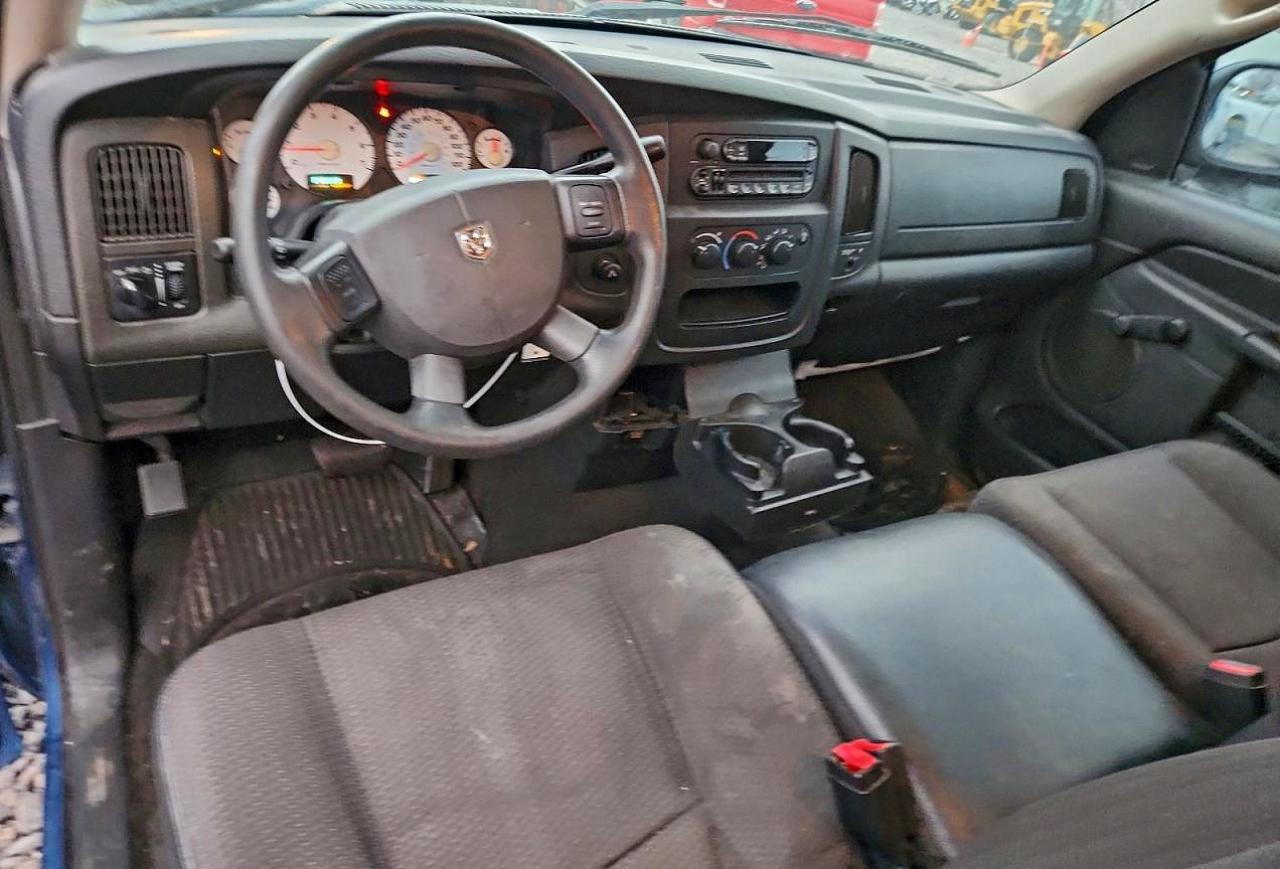 2004 DODGE RAM 1500 ST photo 8