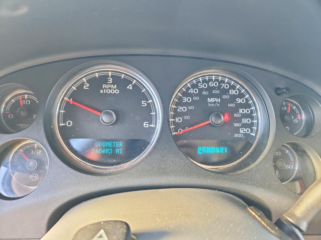 2007 CHEVROLET SUBURBAN C1500 photo 9