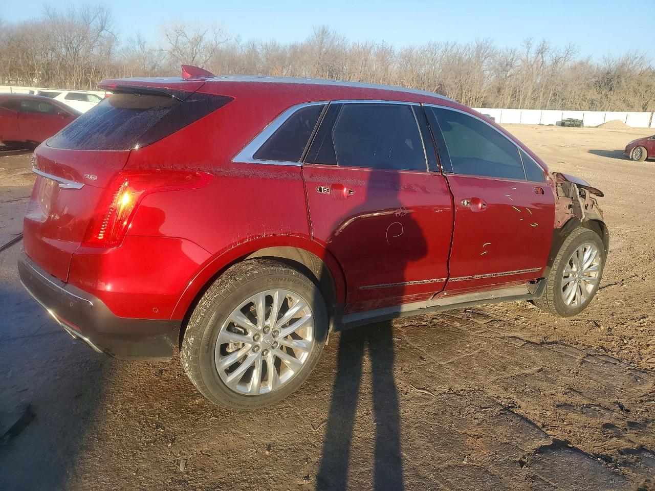 2019 CADILLAC XT5 PLATINUM photo 3