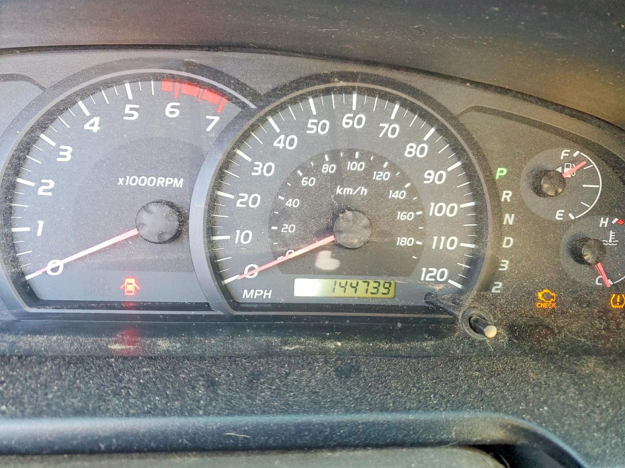 2005 TOYOTA TUNDRA photo 9