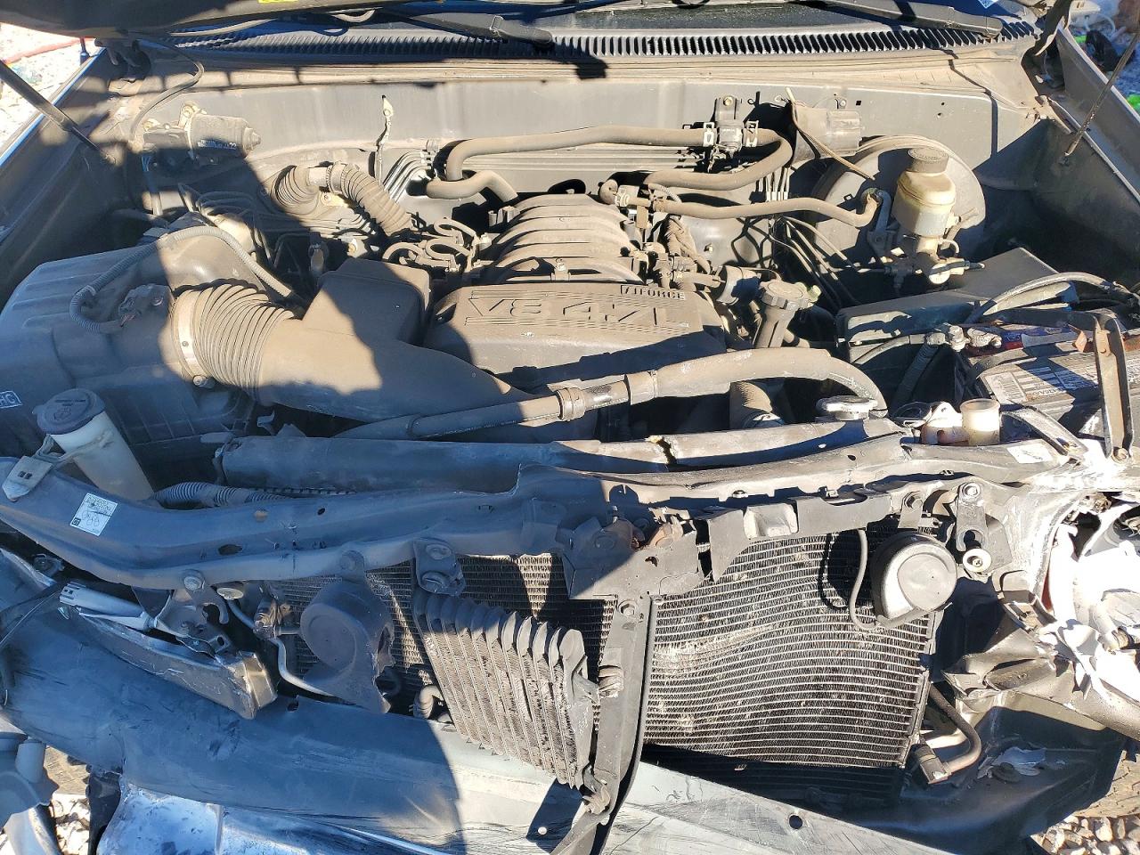 2005 TOYOTA TUNDRA photo 11