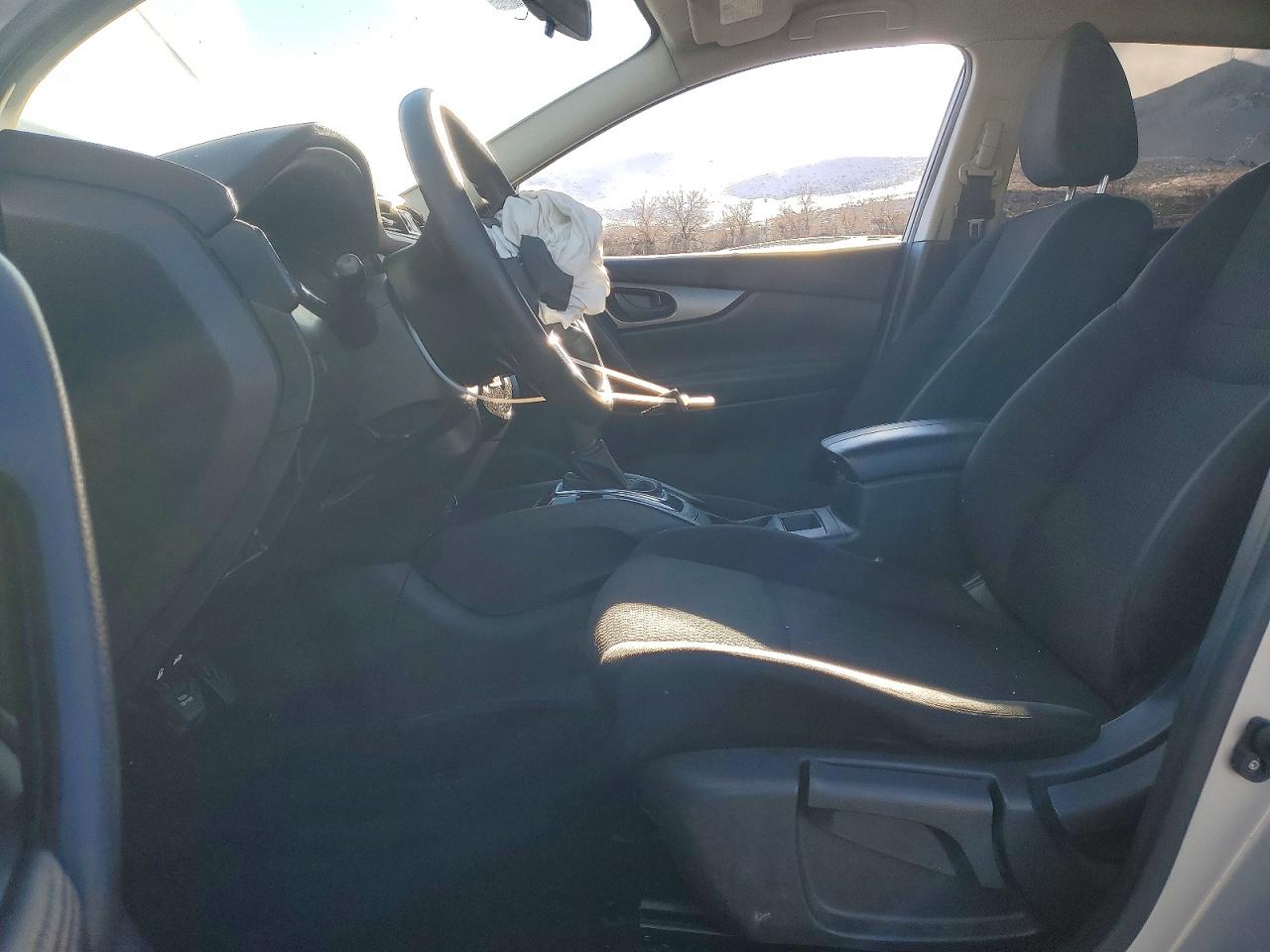 2018 NISSAN ROGUE SPORT S photo 7