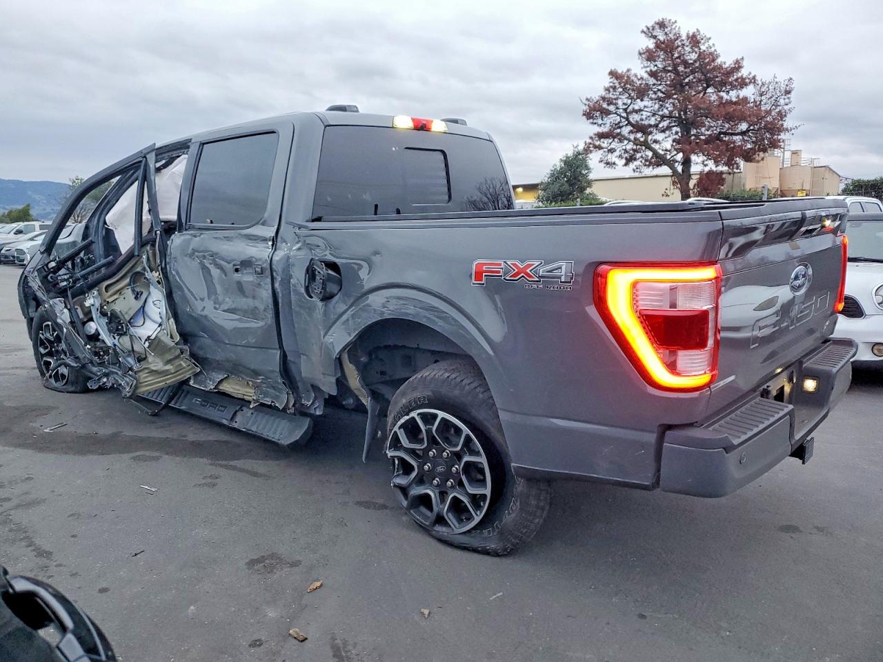 2021 FORD F150 SUPERCREW photo 2