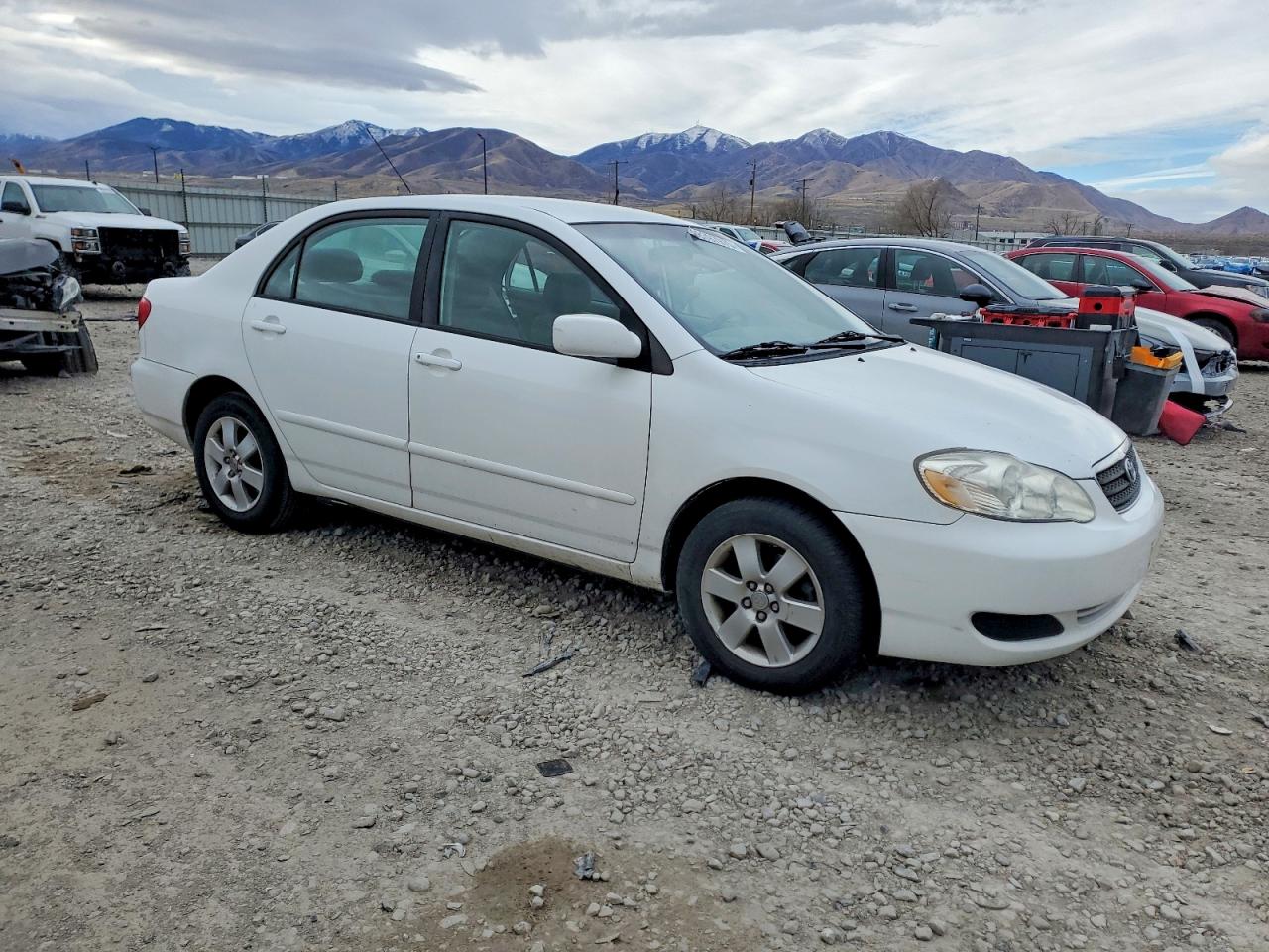2006 TOYOTA COROLLA CE photo 4