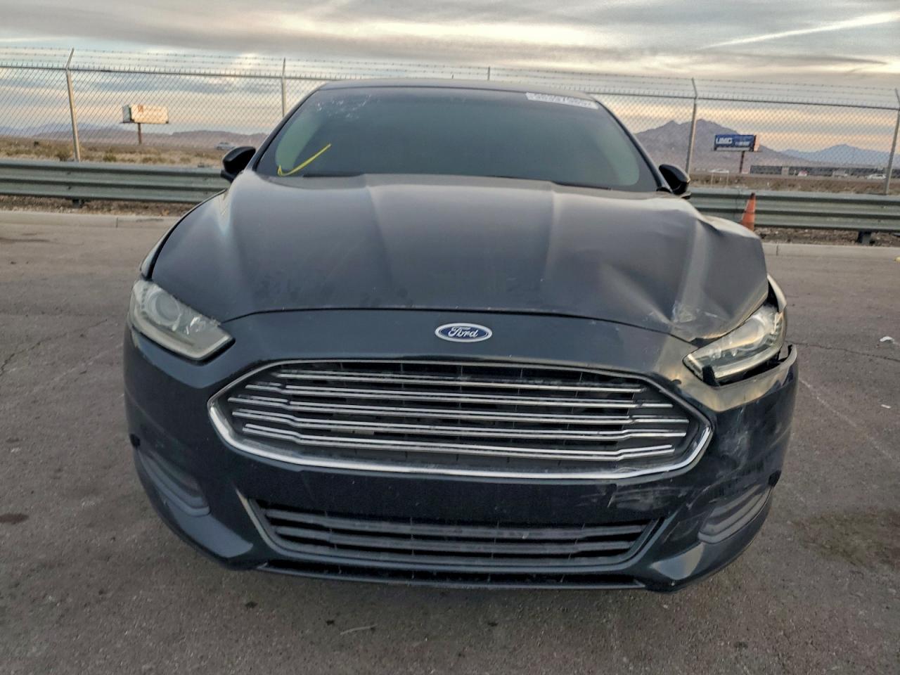2014 FORD FUSION SE photo 5