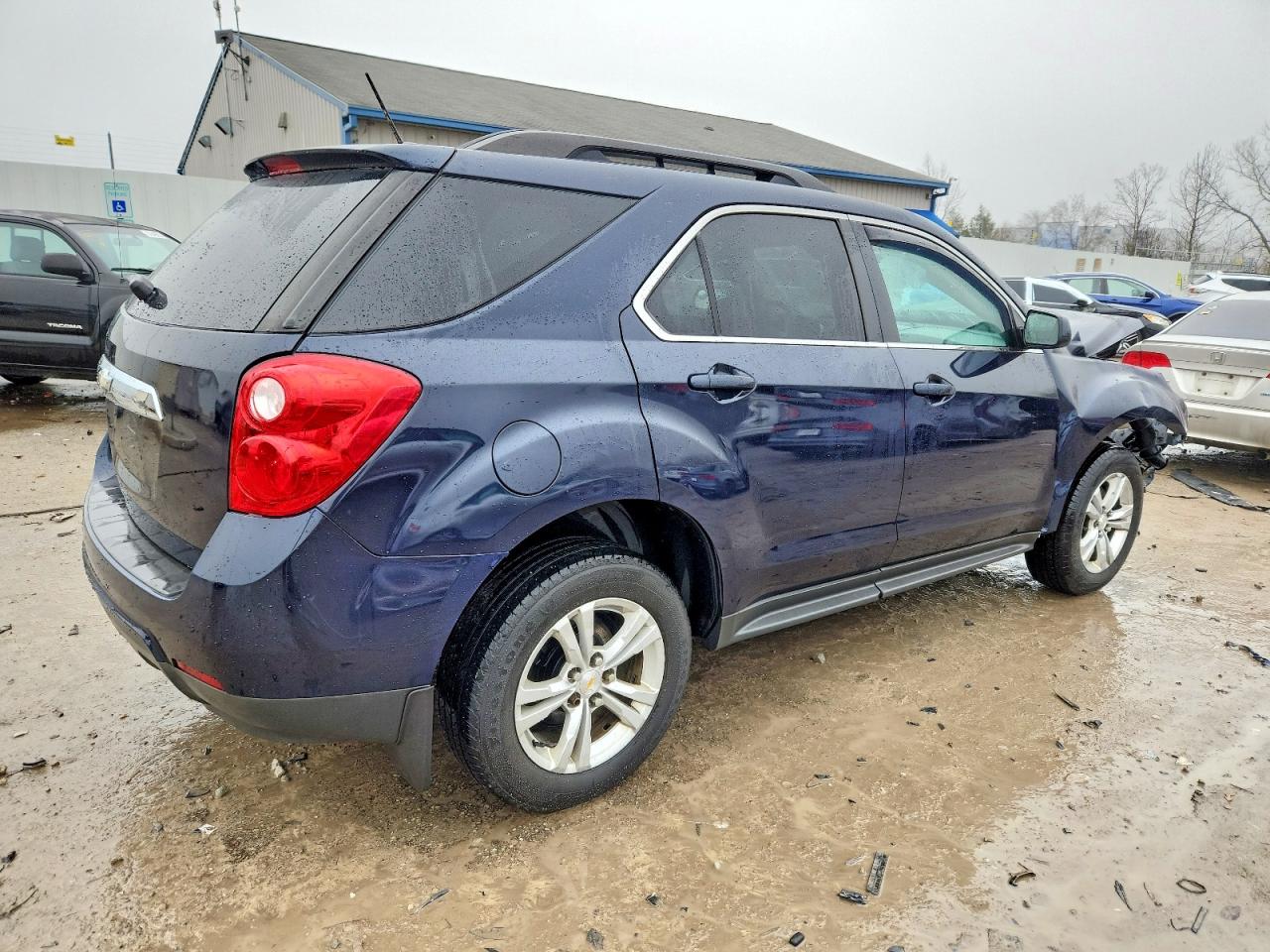 2015 CHEVROLET EQUINOX LT photo 3
