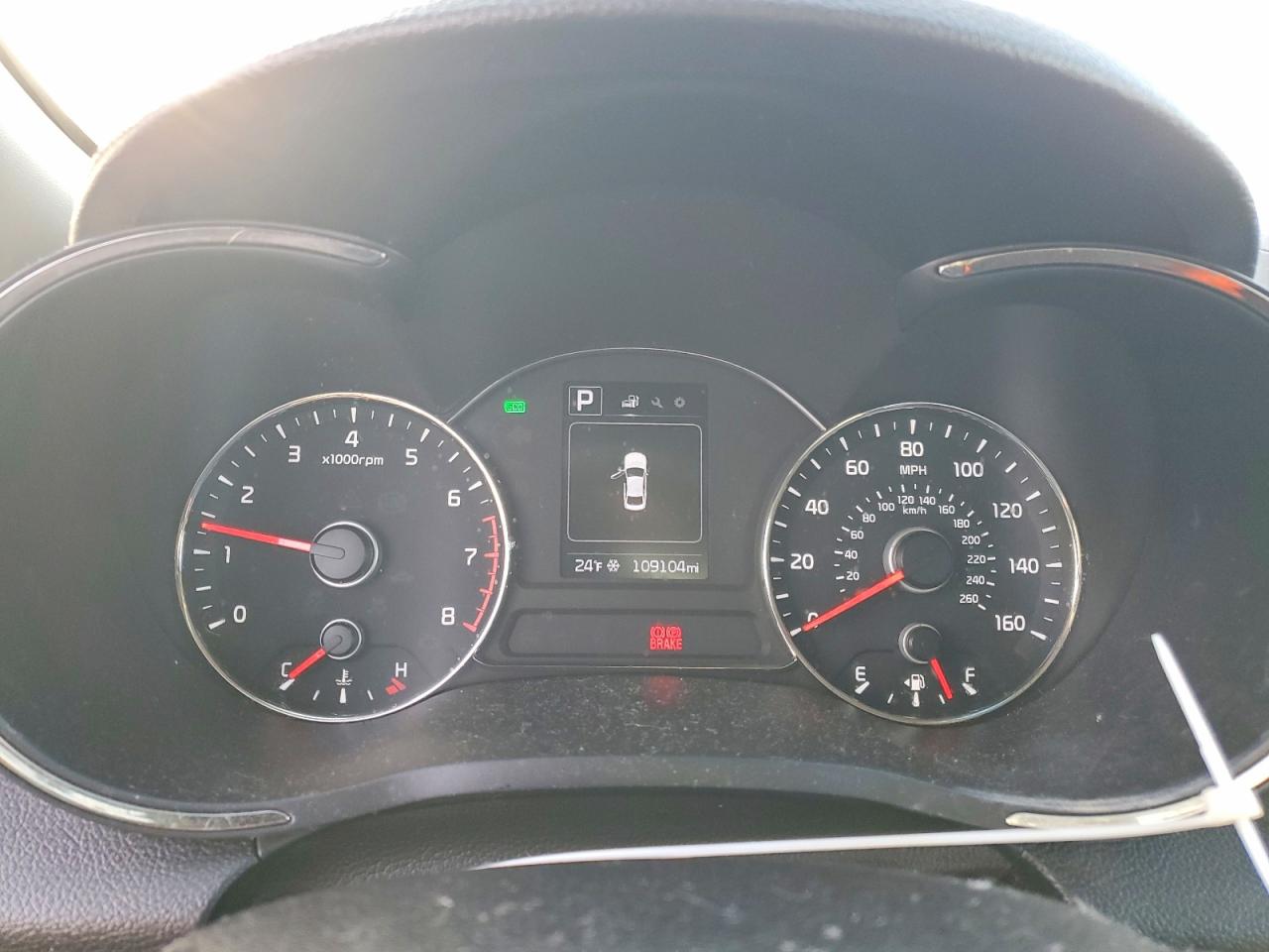 2017 KIA FORTE LX photo 9