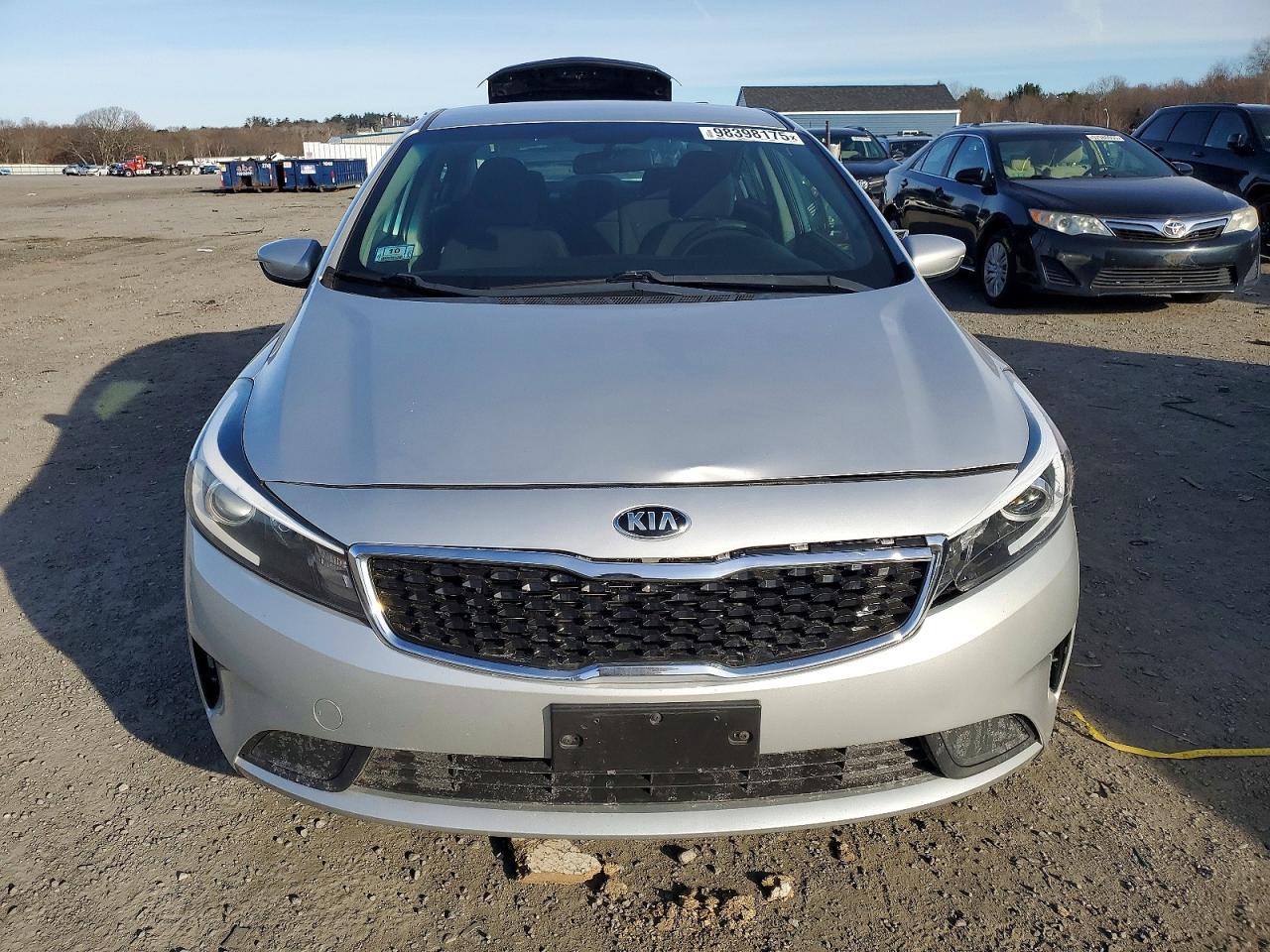 2017 KIA FORTE LX photo 5