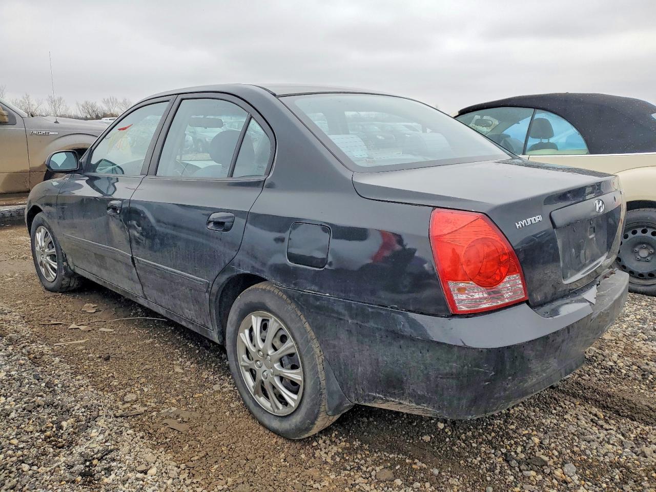 2005 HYUNDAI ELANTRA GLS photo 2
