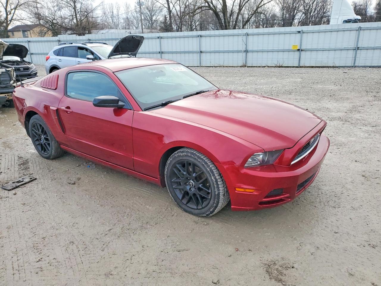 2014 FORD MUSTANG photo 4