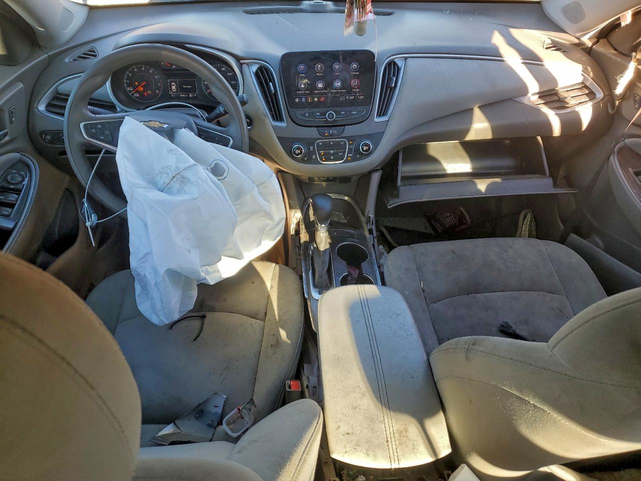 2022 CHEVROLET MALIBU LT photo 8