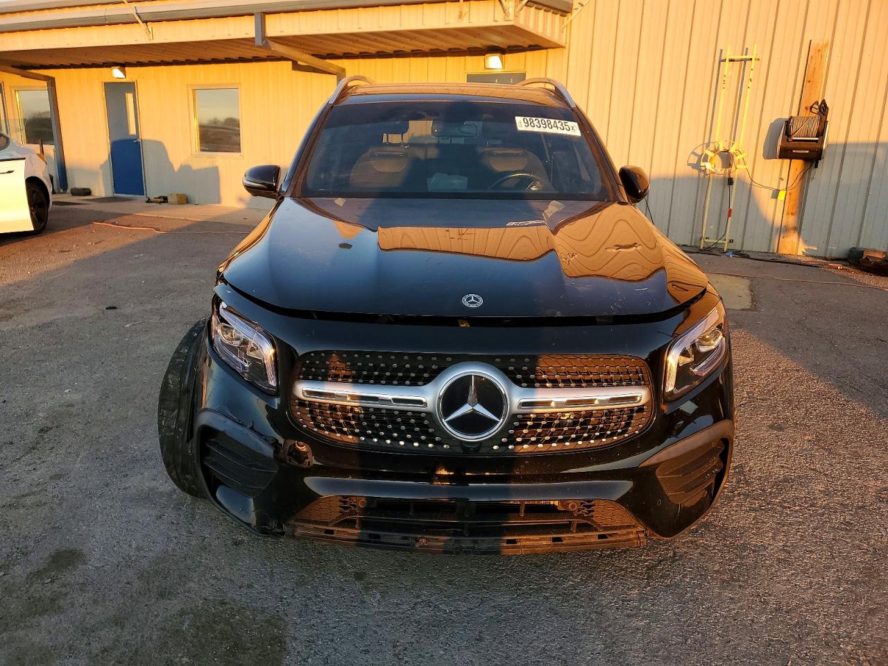 2021 MERCEDES-BENZ GLB 250 4MATIC photo 5