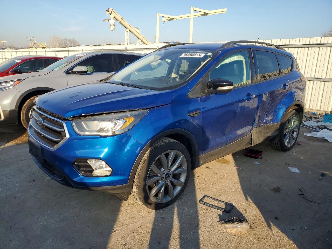 2017 FORD ESCAPE