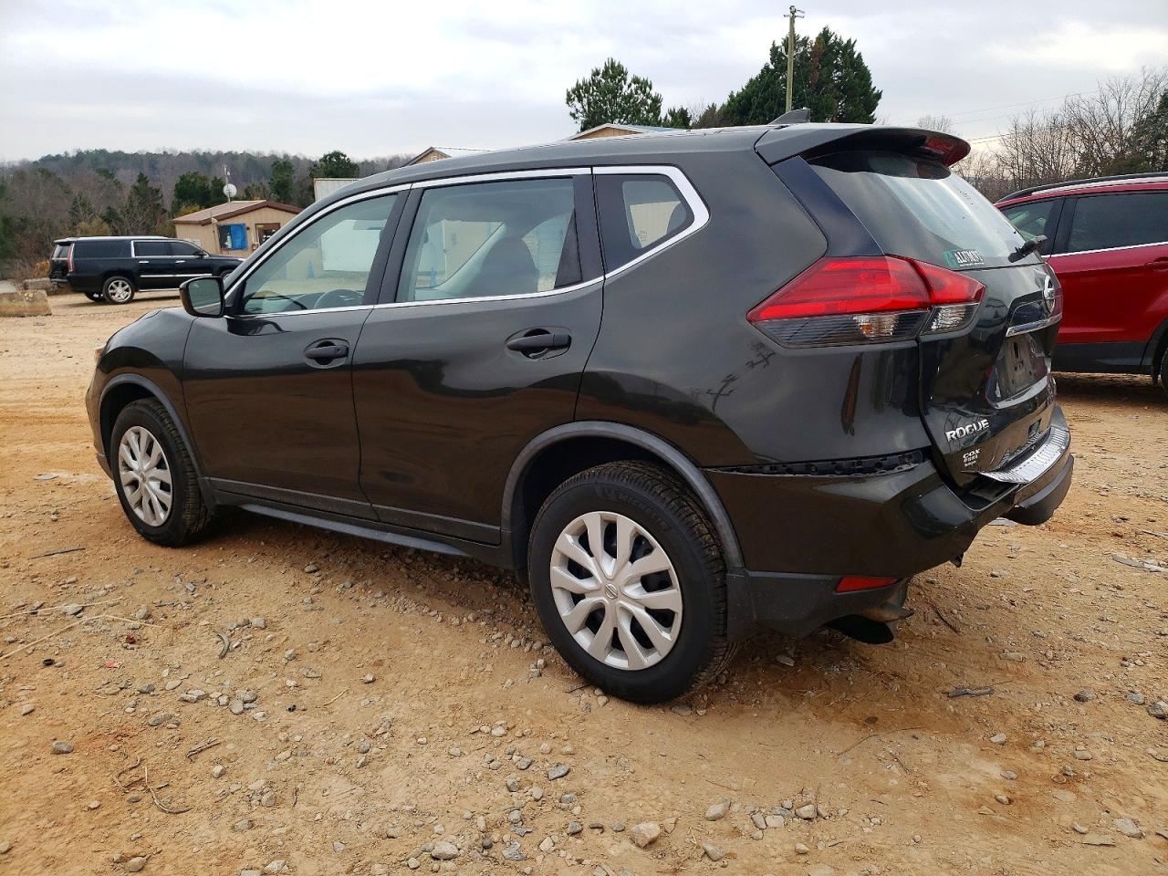 2017 NISSAN ROGUE S photo 2