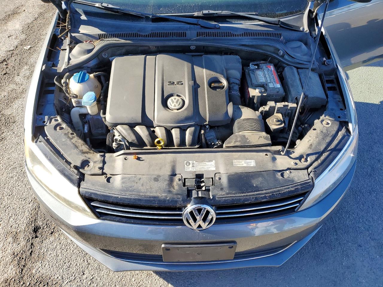 2013 VOLKSWAGEN JETTA SE photo 11