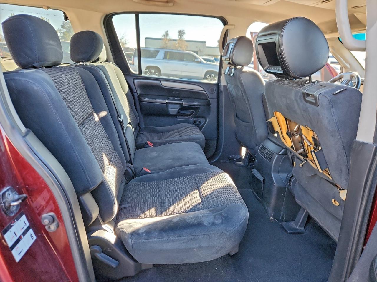 2011 NISSAN ARMADA SV photo 11