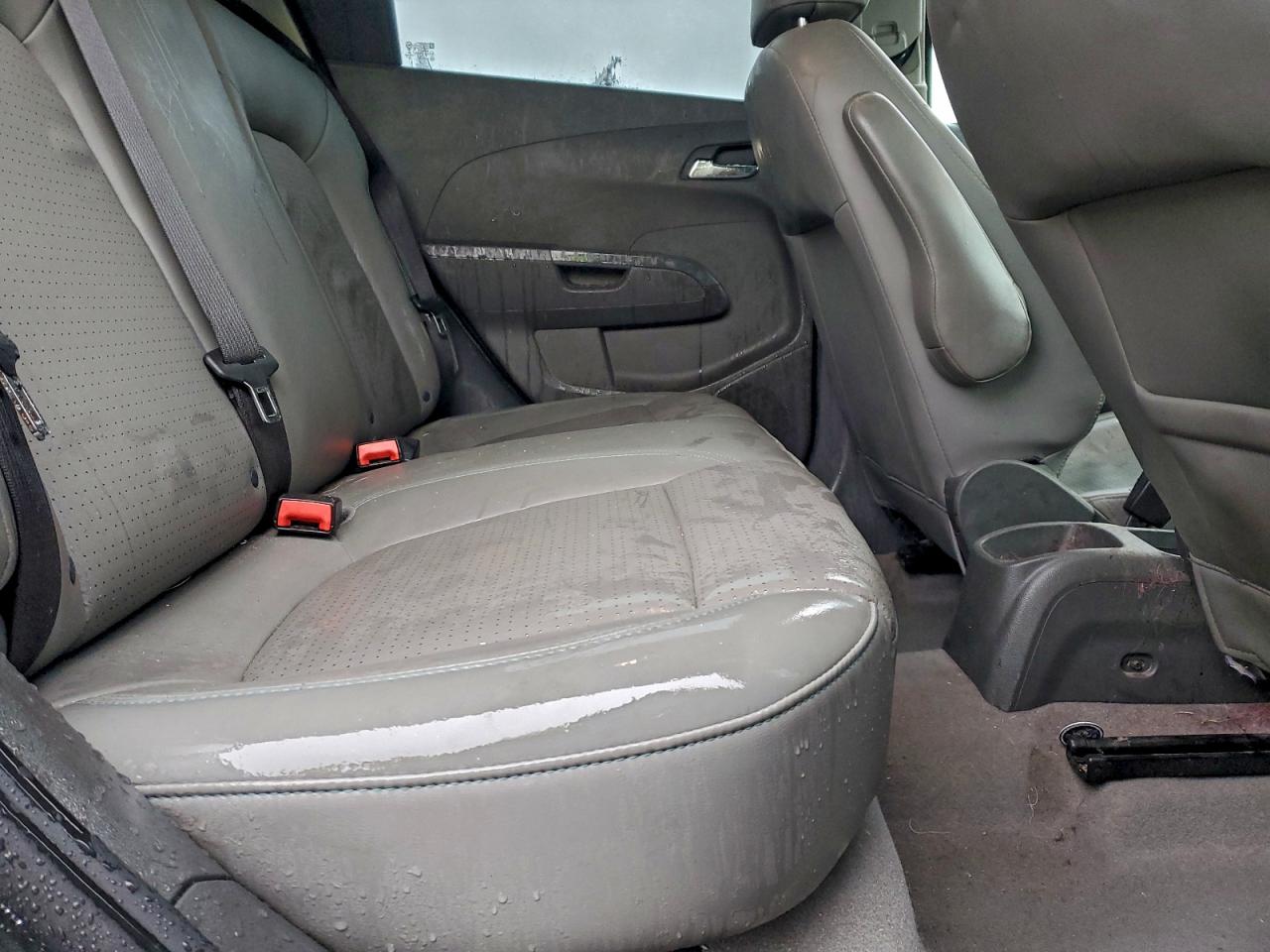 2014 CHEVROLET SONIC LTZ photo 11