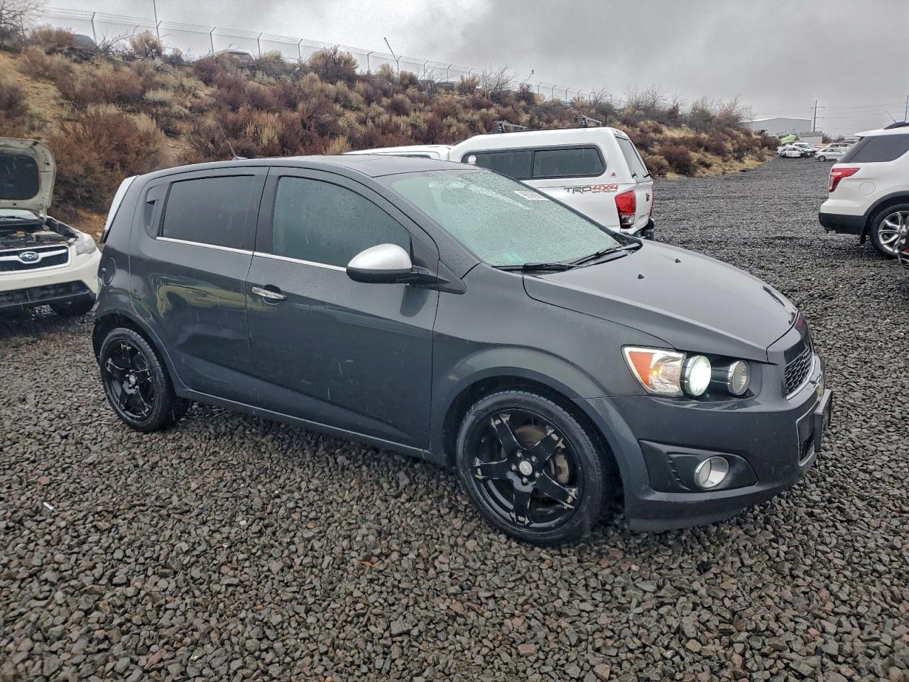 2014 CHEVROLET SONIC LTZ photo 4