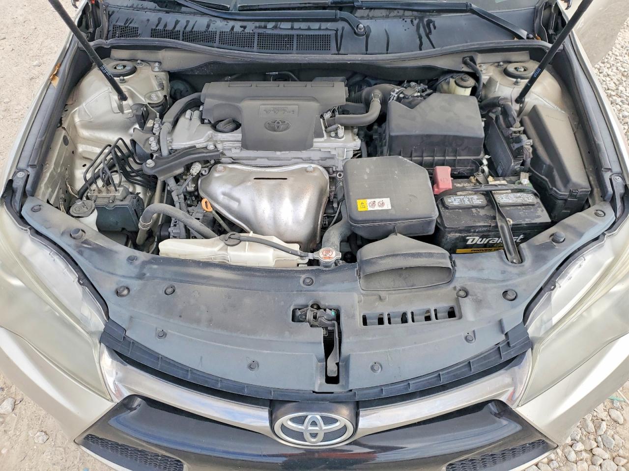 2017 TOYOTA CAMRY LE photo 11